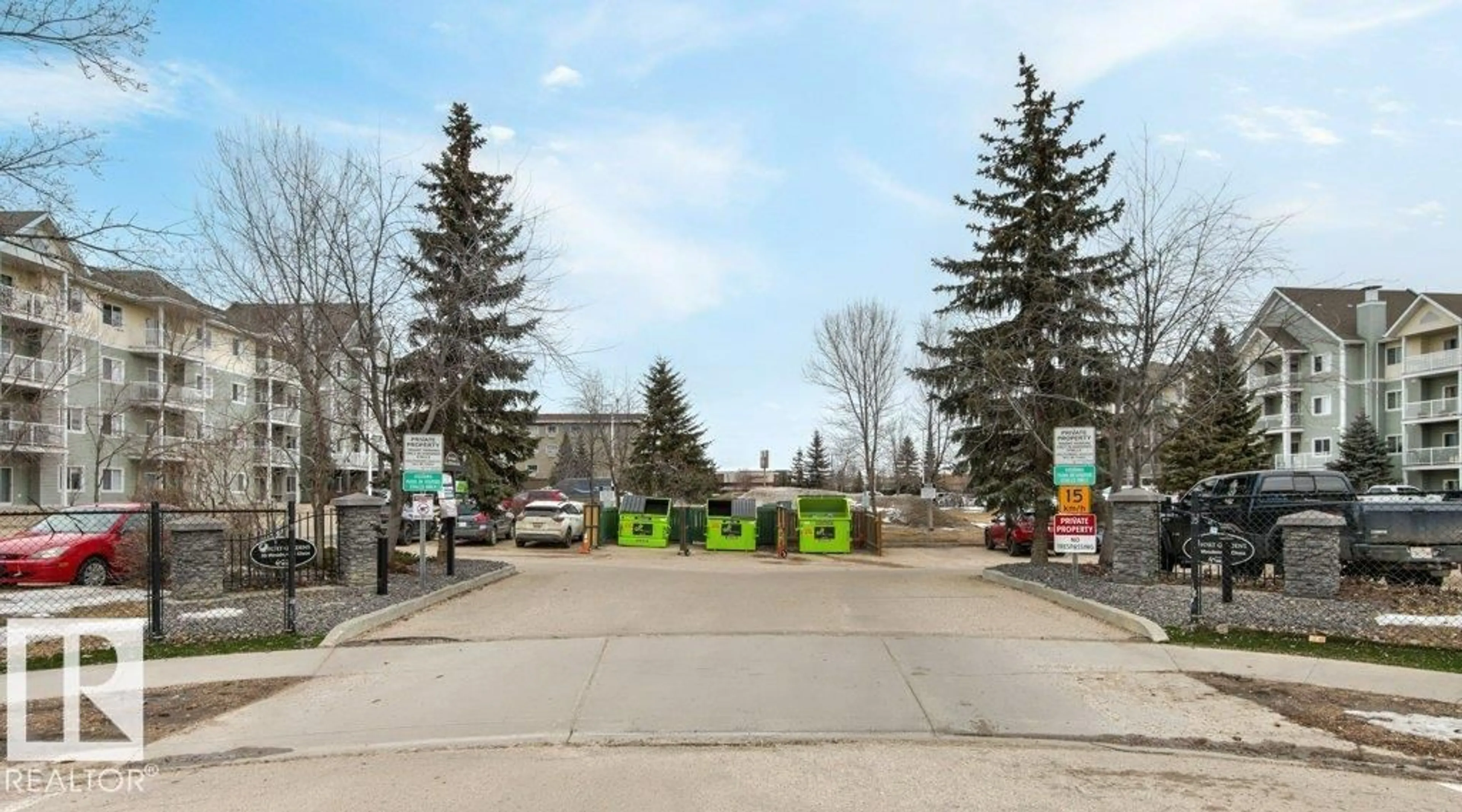 Parking for 50 - 336 WOODSMERE, Fort Saskatchewan Alberta T8L4N9