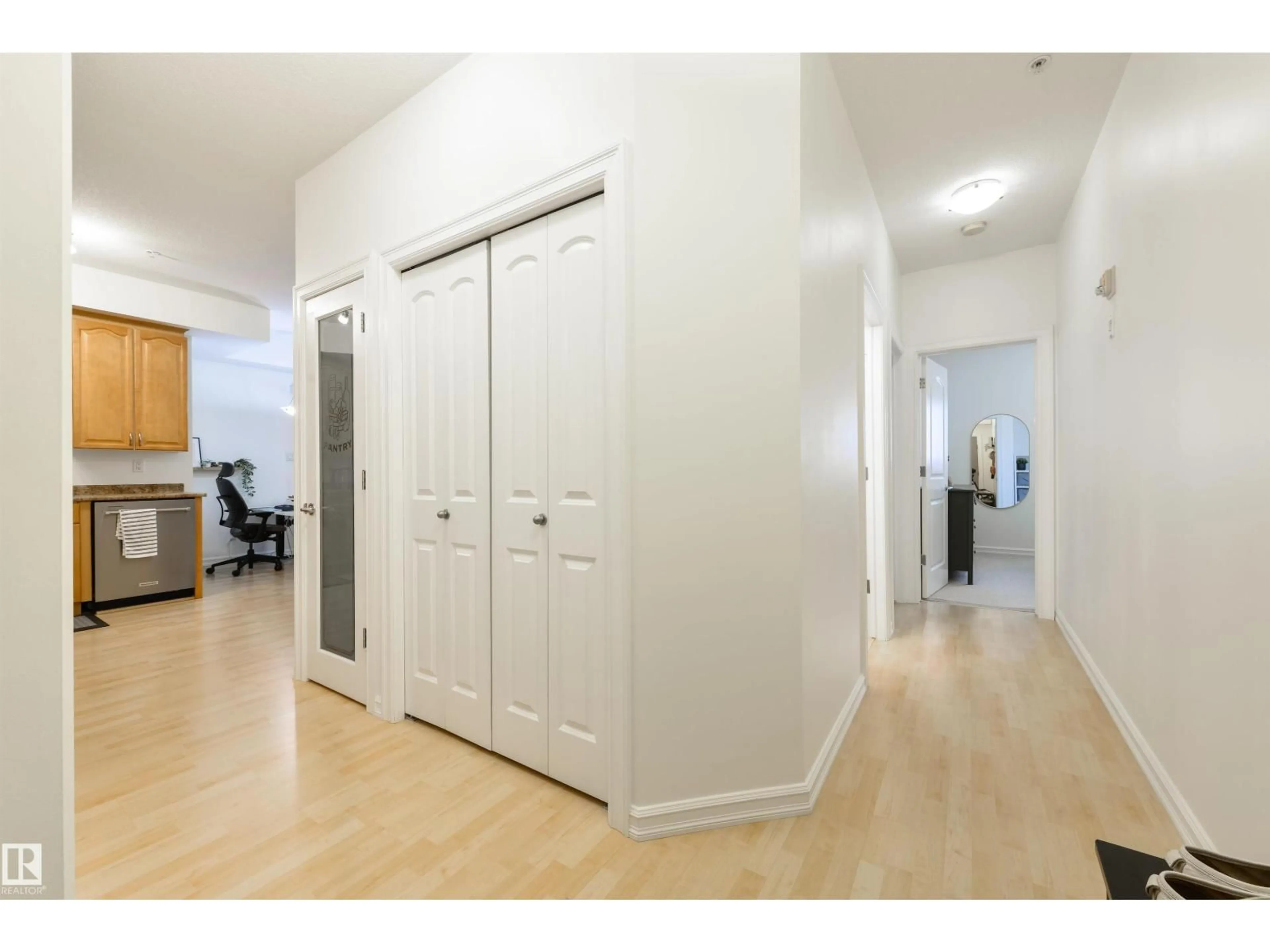 Unknown for #304 - 10630 78 AV, Edmonton Alberta T6E1P5