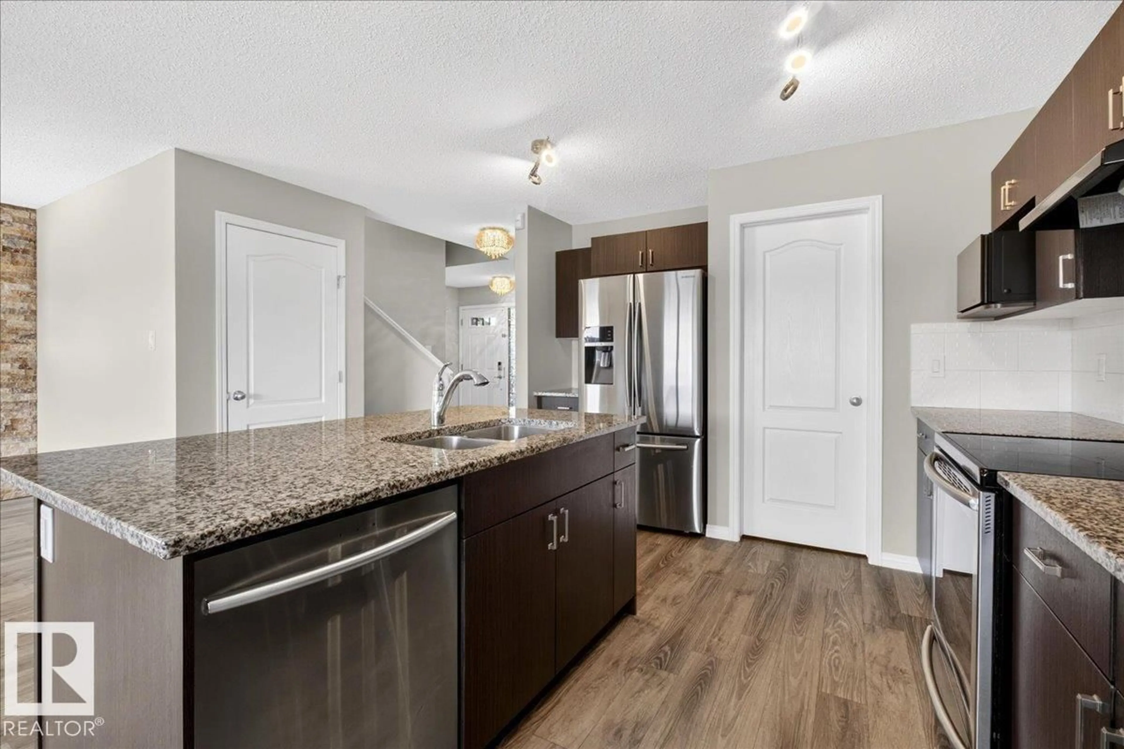 Open concept kitchen, unknown for 17023 38 ST NW, Edmonton Alberta T5Y3S1