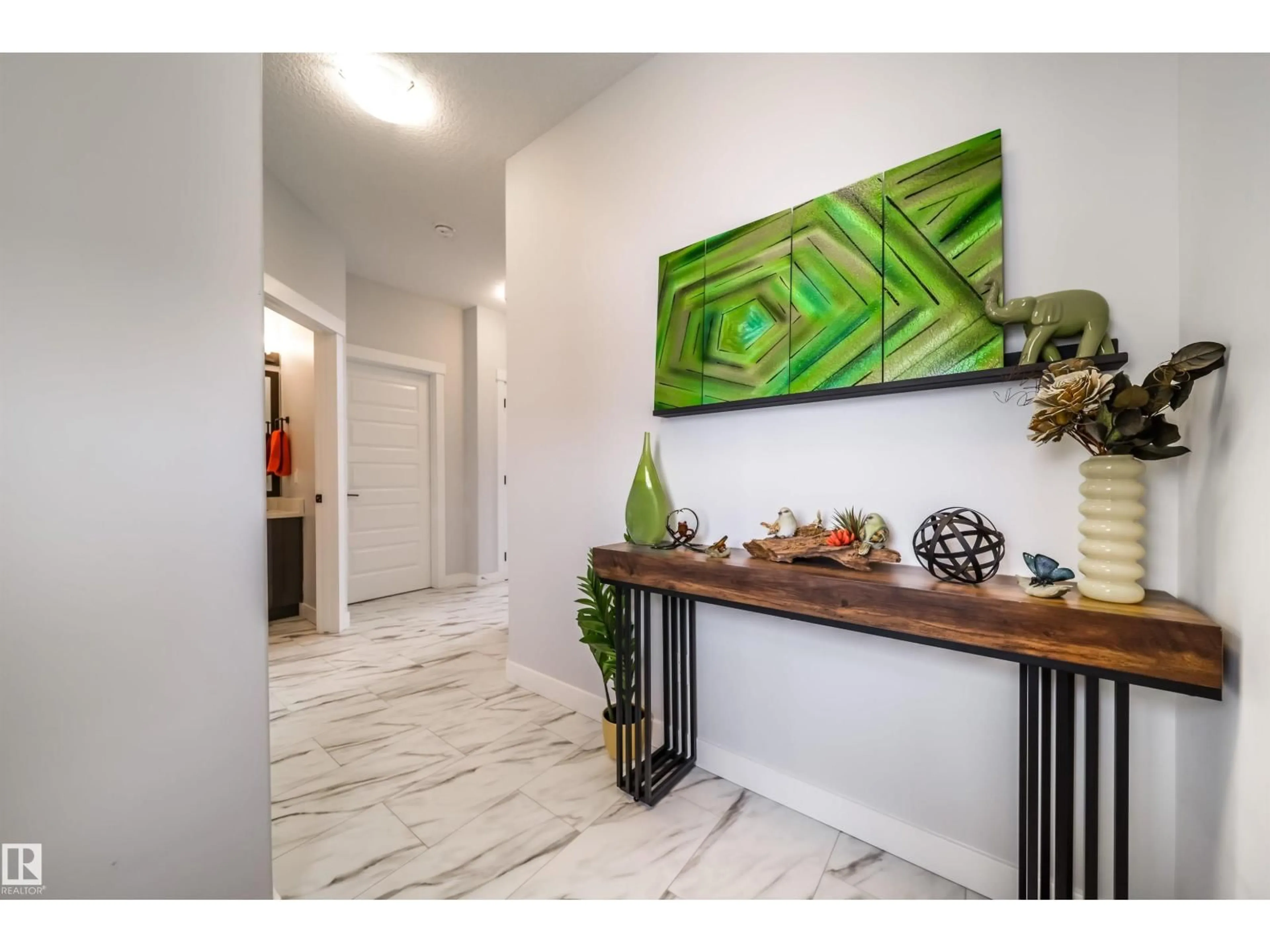 Indoor entryway for 3514 49 AV, Beaumont Alberta T4X2B5