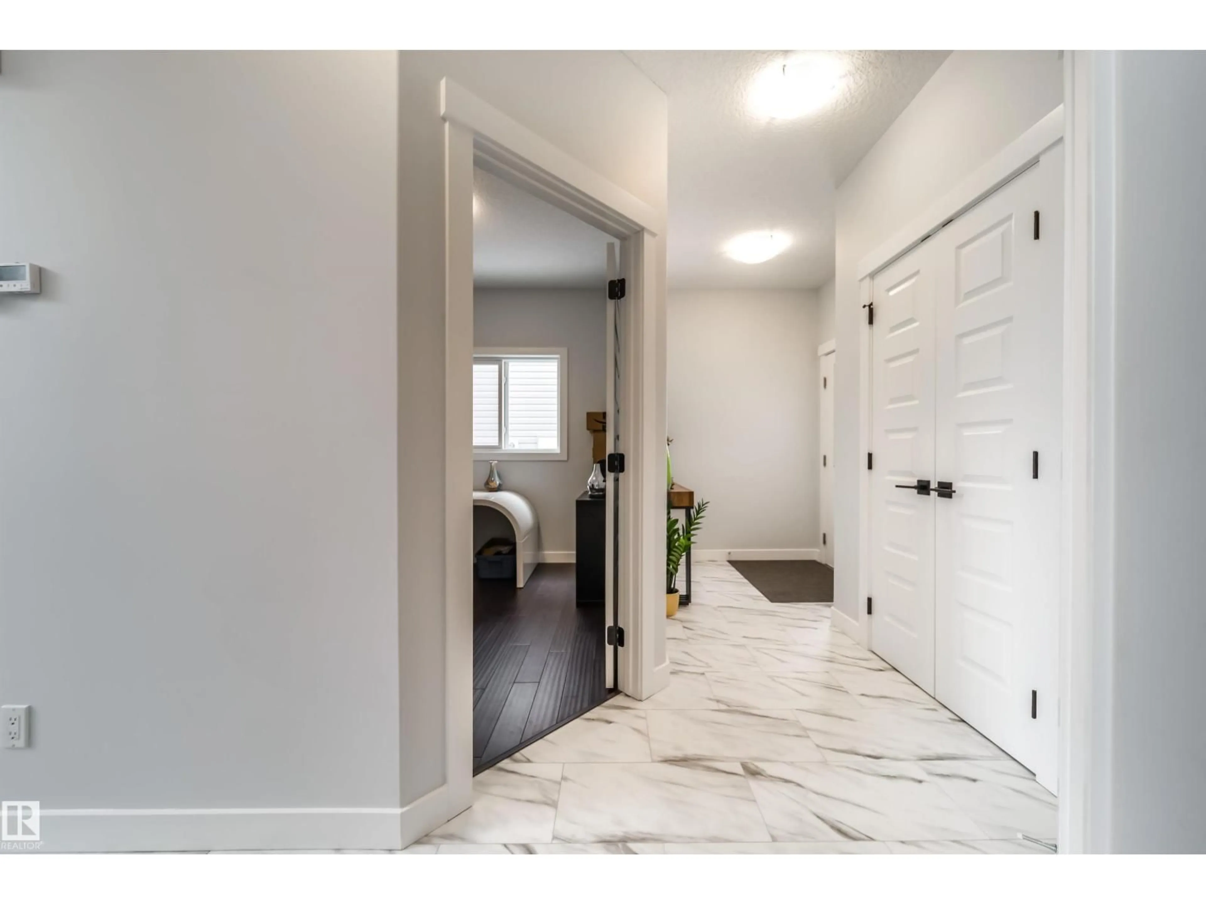 Indoor entryway for 3514 49 AV, Beaumont Alberta T4X2B5
