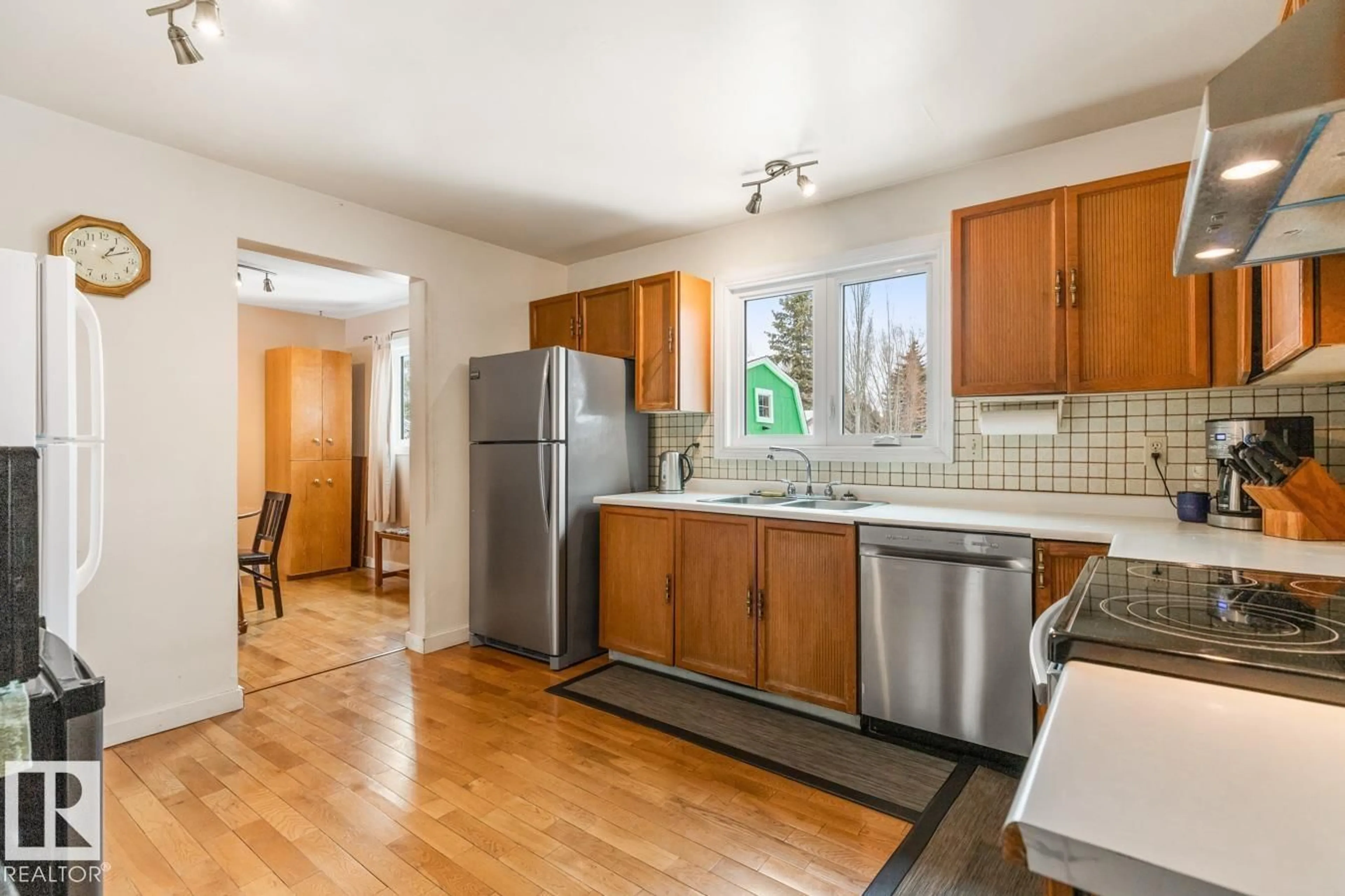 Unknown for 3959 55 ST, Edmonton Alberta T6L1C1