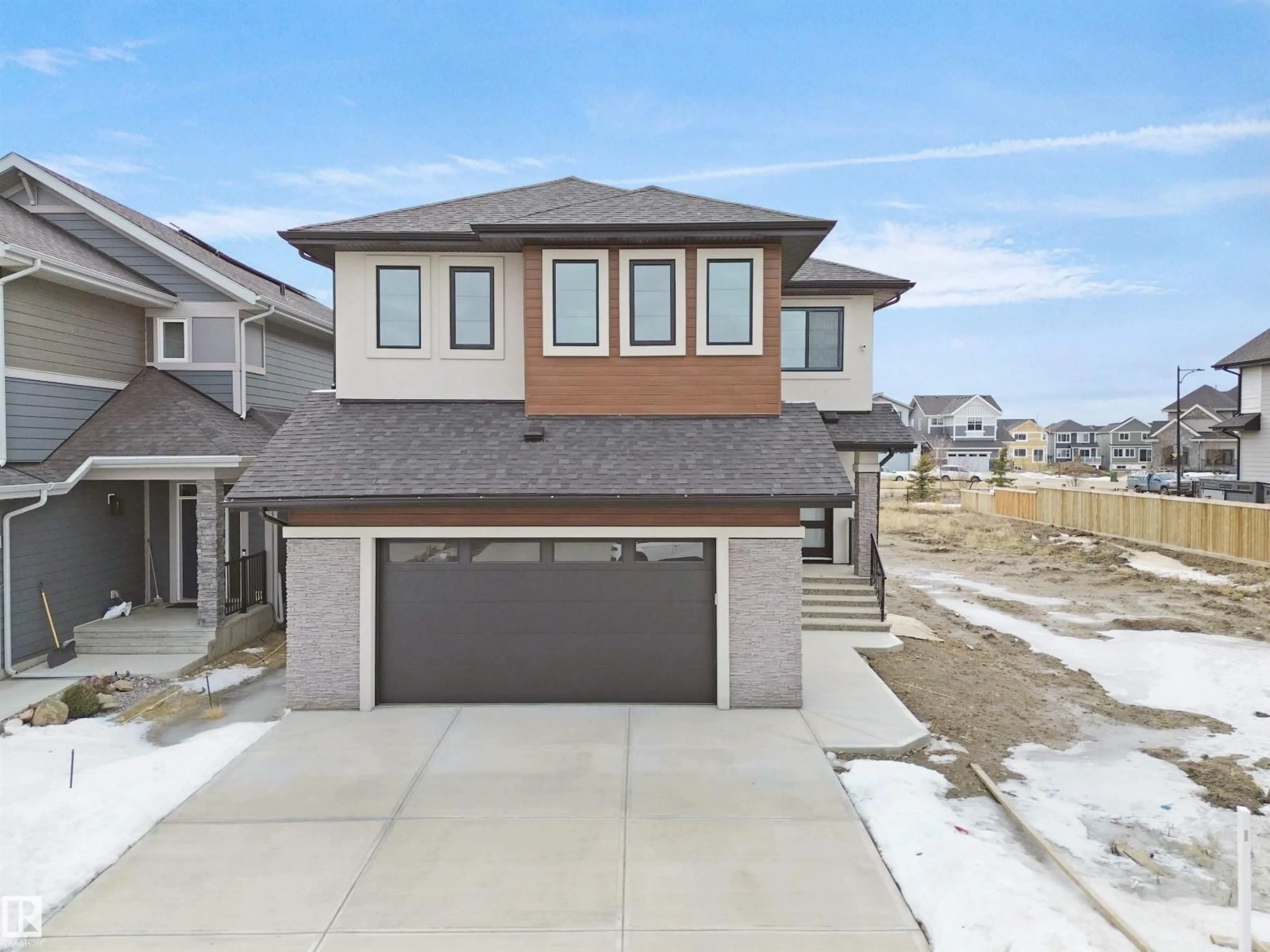 Unknown for 165 EDGEWATER CI, Leduc Alberta T9E1K5