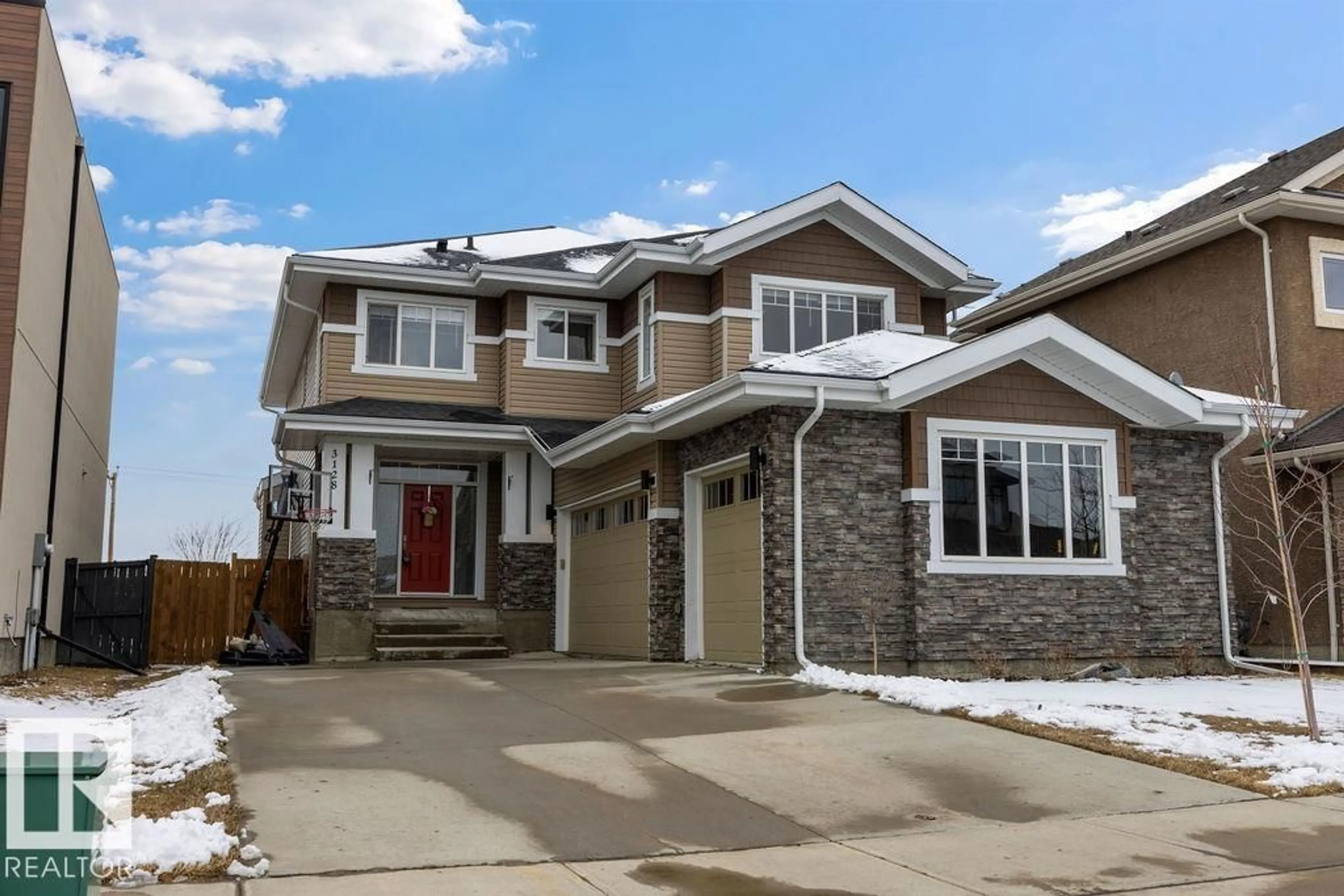 Home with vinyl exterior material, street for NE - 3128 58 AV, Rural Leduc County Alberta T4X1Z3