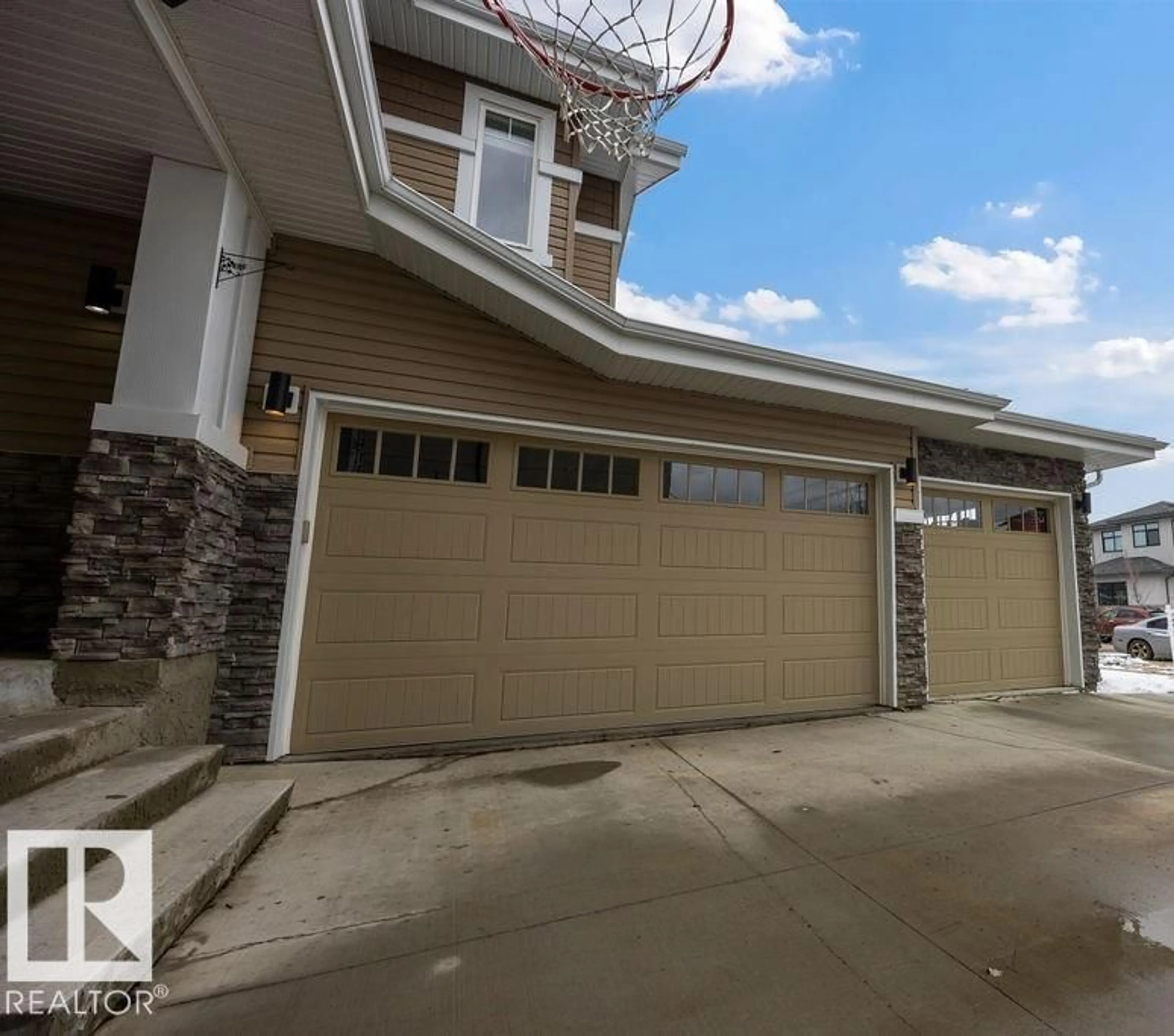 Indoor garage for NE - 3128 58 AV, Rural Leduc County Alberta T4X1Z3