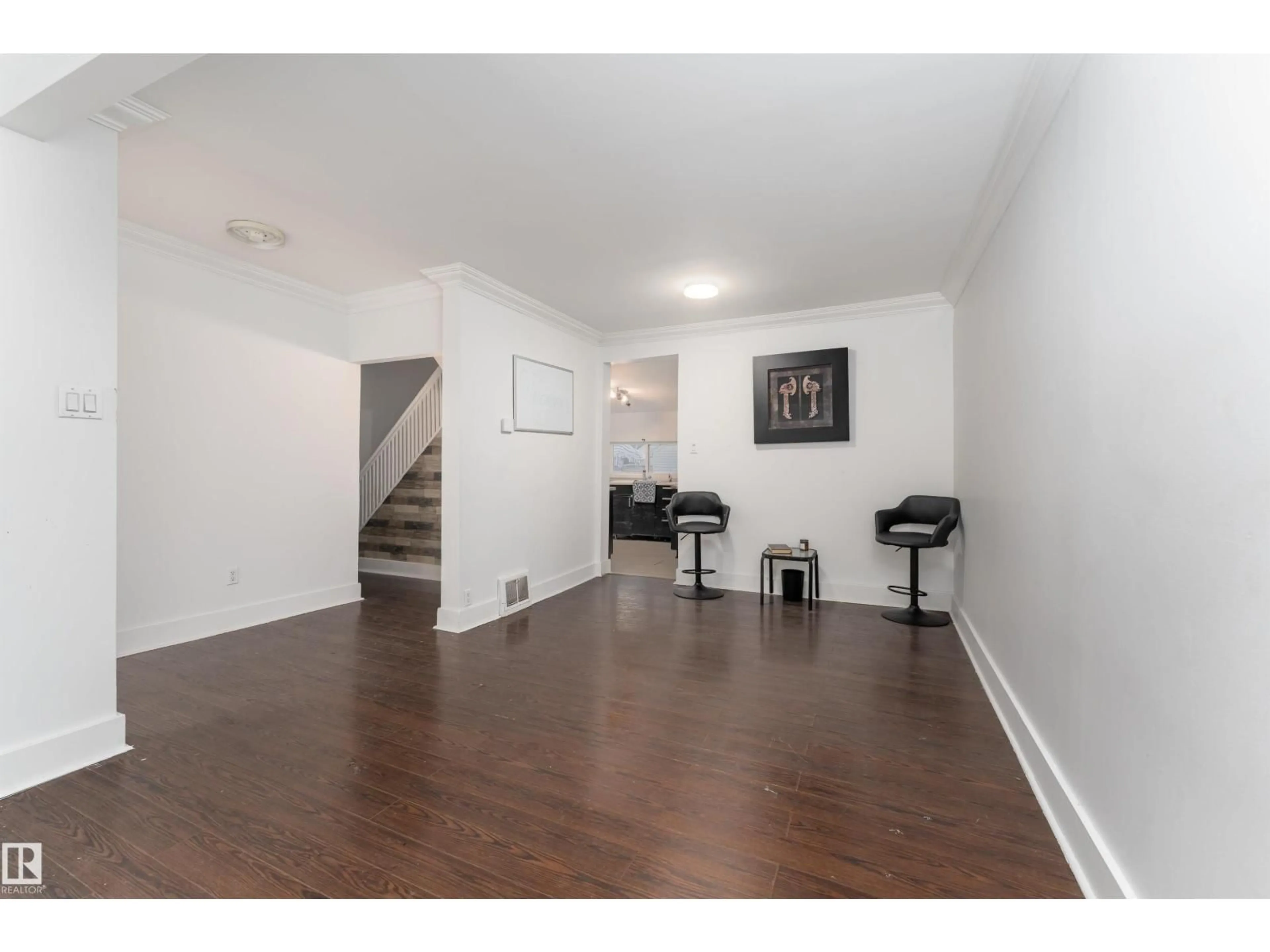 A pic of a room for 12018 95 ST NW, Edmonton Alberta T5G1M7