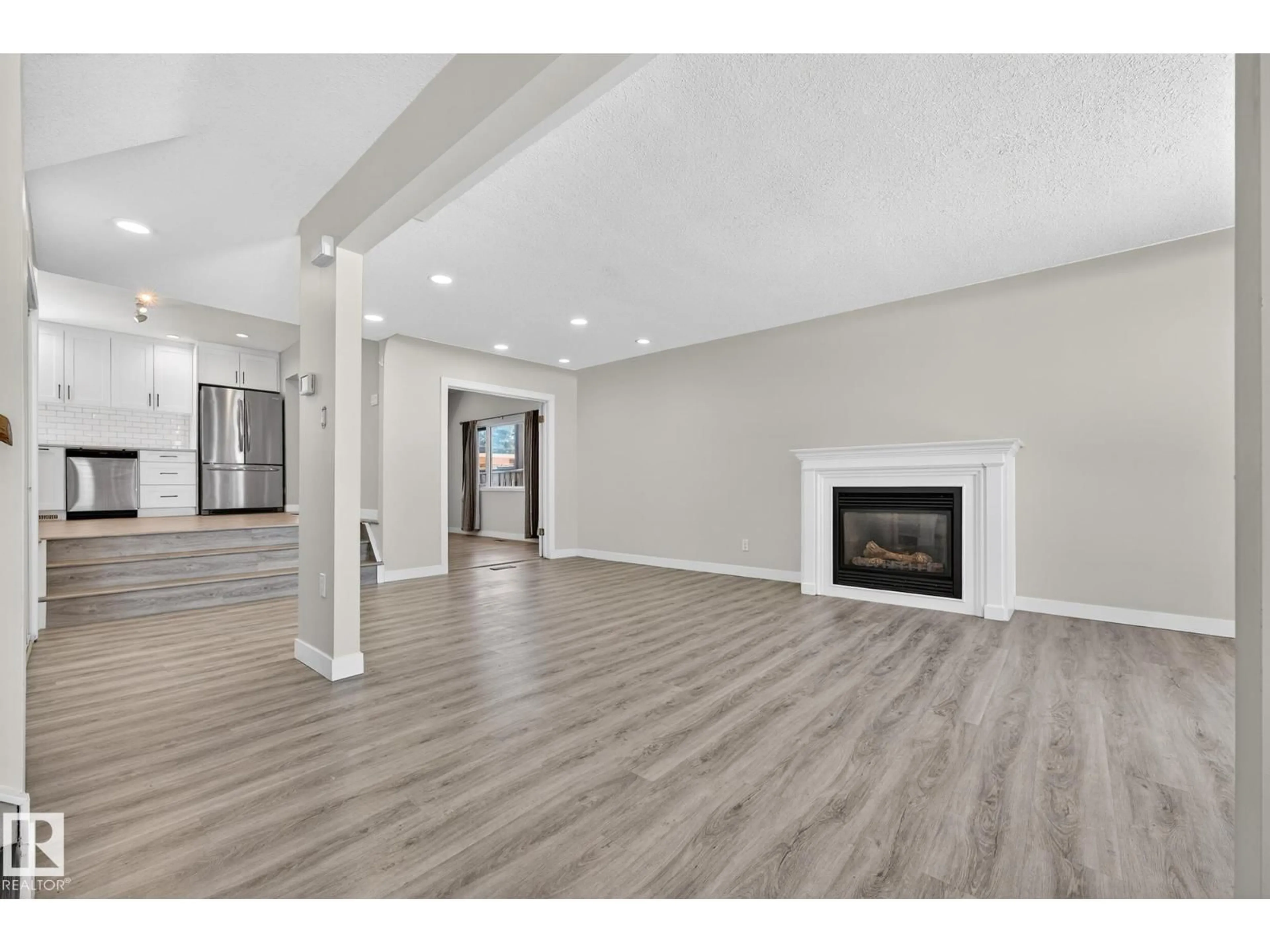 A pic of a room for NW - 10519 140 ST, Edmonton Alberta T5N2M1