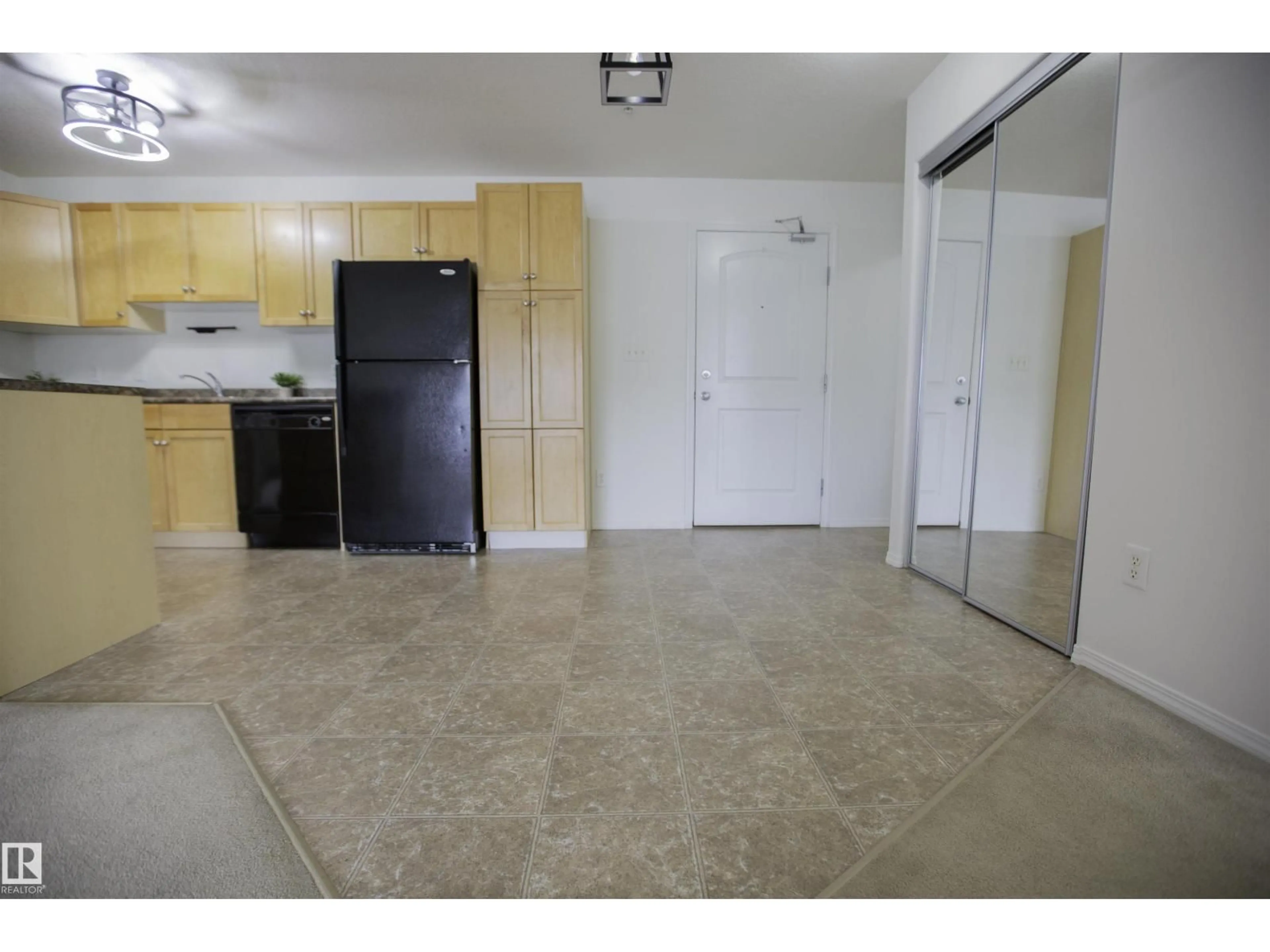 Unknown for 233 WOODSMERE CL, Fort Saskatchewan Alberta T8L4N9