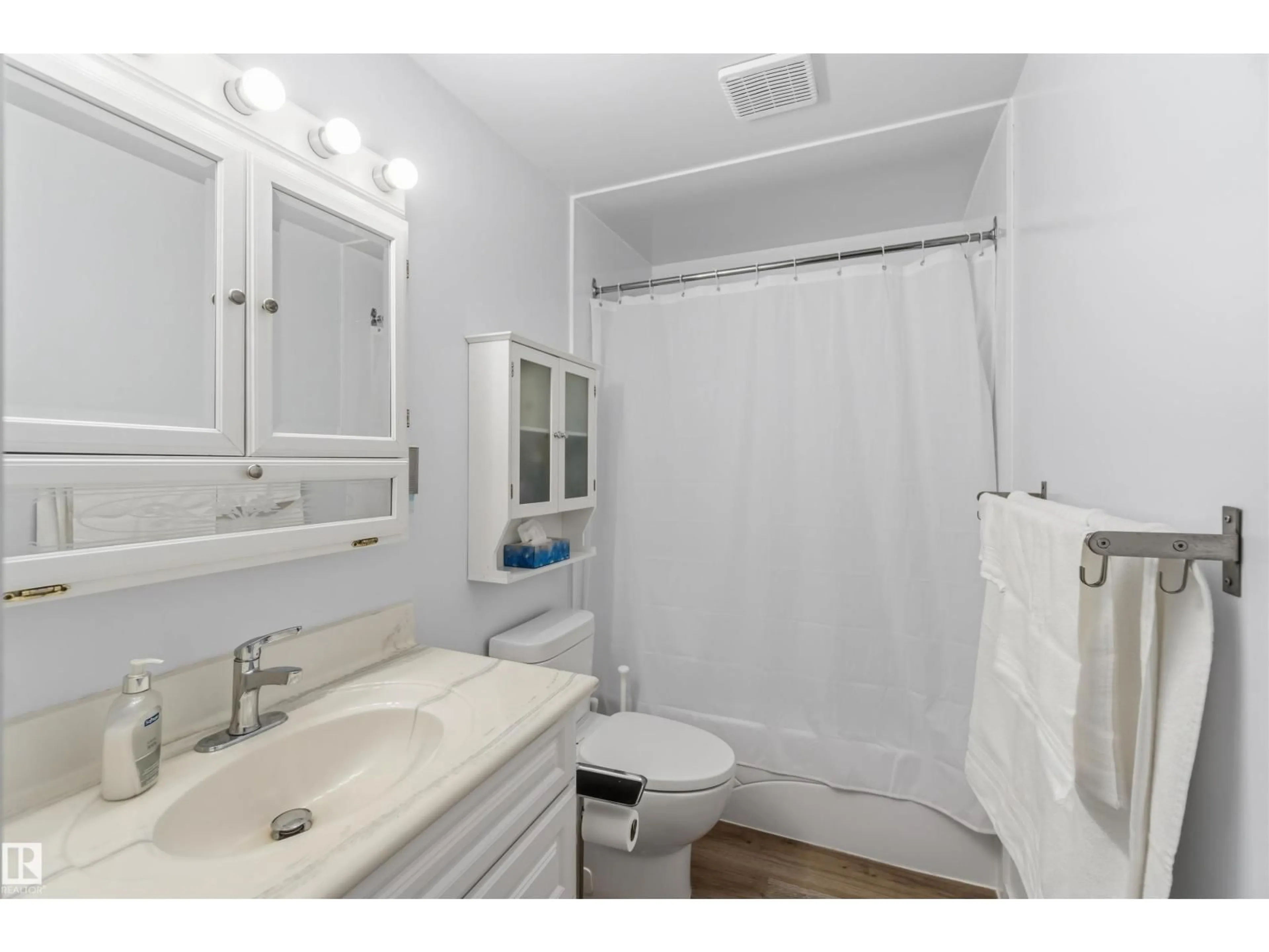Standard bathroom, unknown for NW - 3528 49A ST, Edmonton Alberta T6L3V9