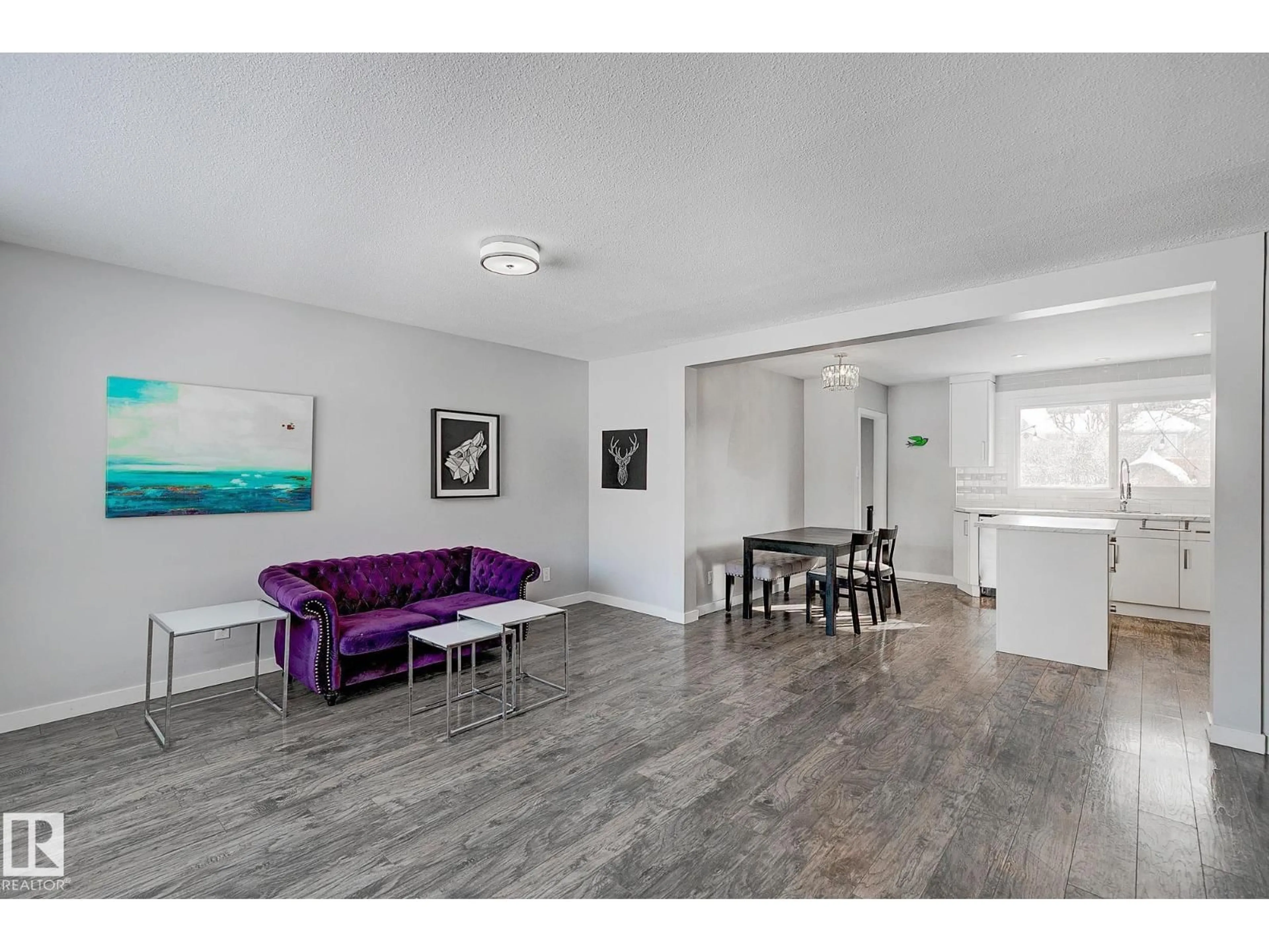 A pic of a room for 33 BLUEBIRD CR, Sherwood Park Alberta T8A2H9