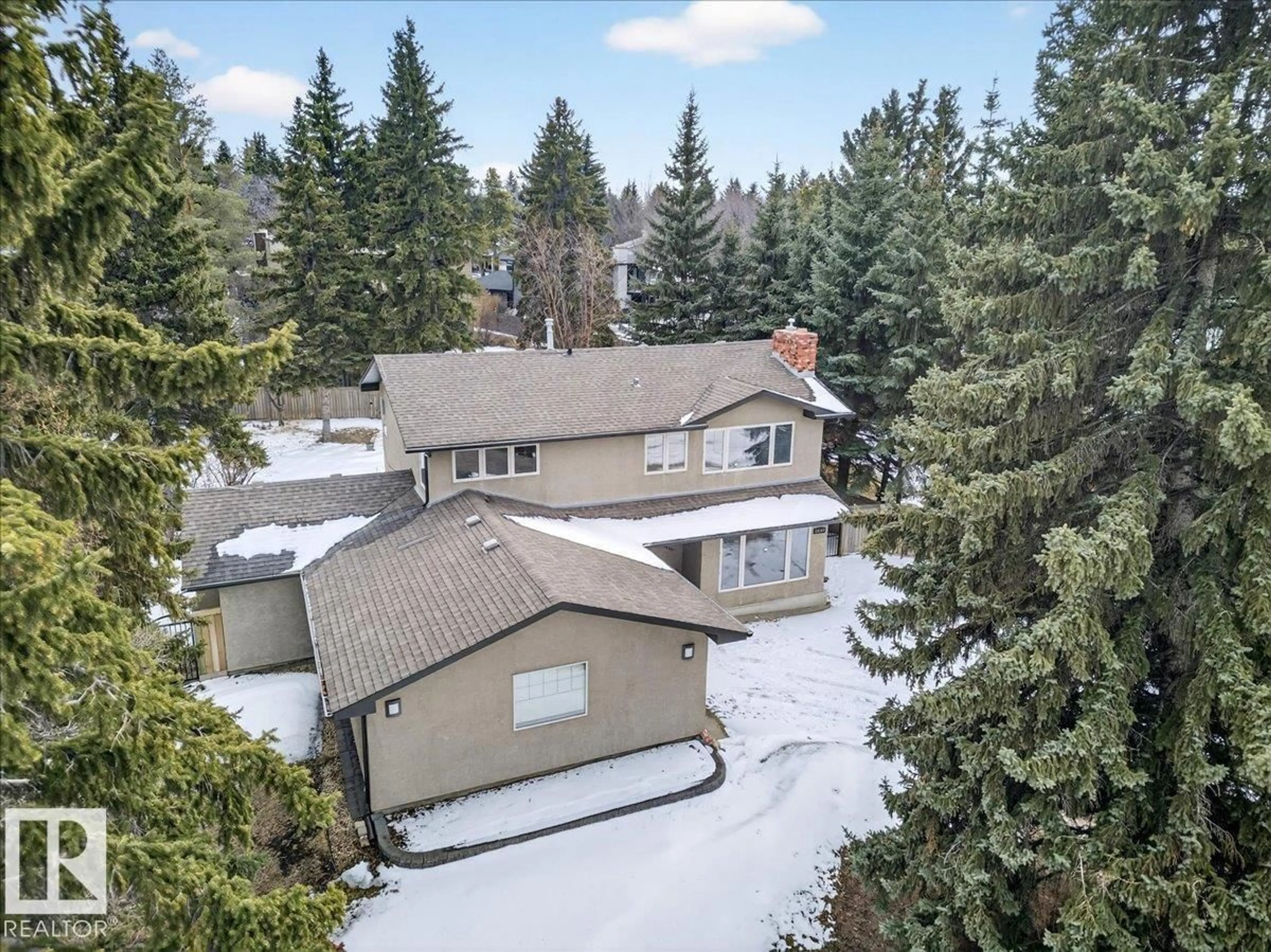 A pic from outside/outdoor area/front of a property/back of a property/a pic from drone, unknown for 14107 60 AV, Edmonton Alberta T6H1J6