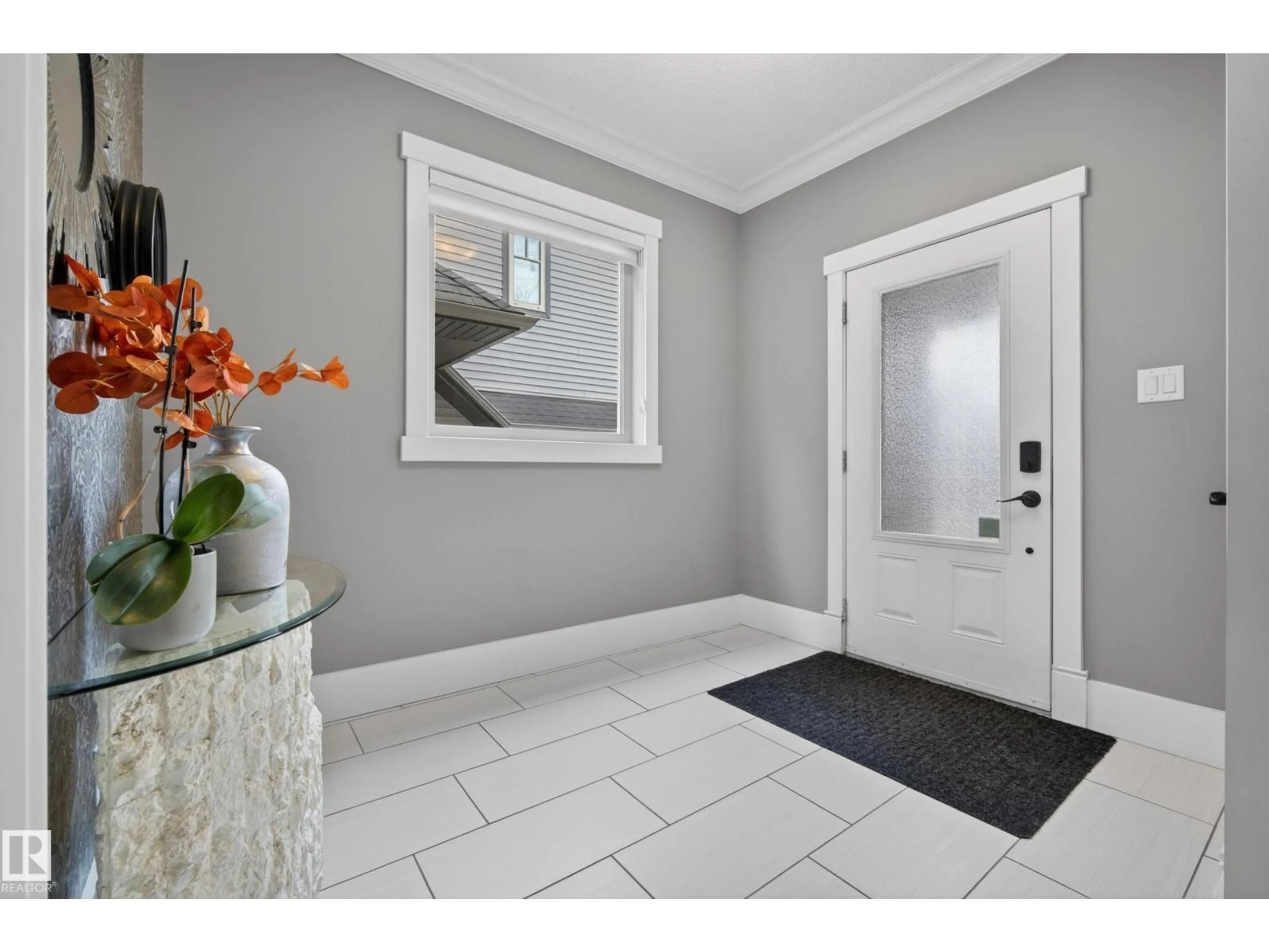 Indoor entryway for LI SW - 2003 AINSLIE LINK, Edmonton Alberta T6W2M1