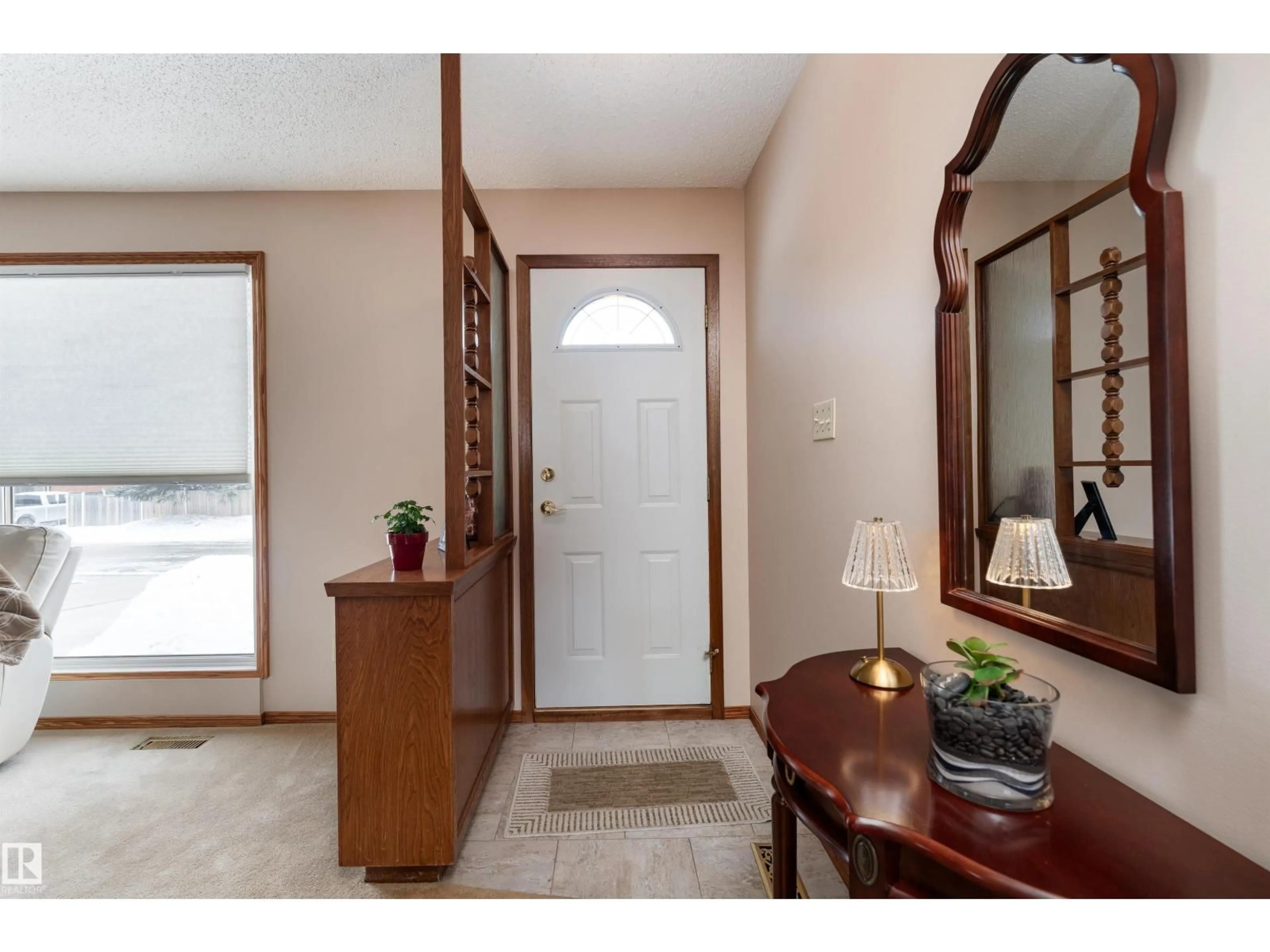 Indoor entryway for 8326 98 AV, Fort Saskatchewan Alberta T8L3G3