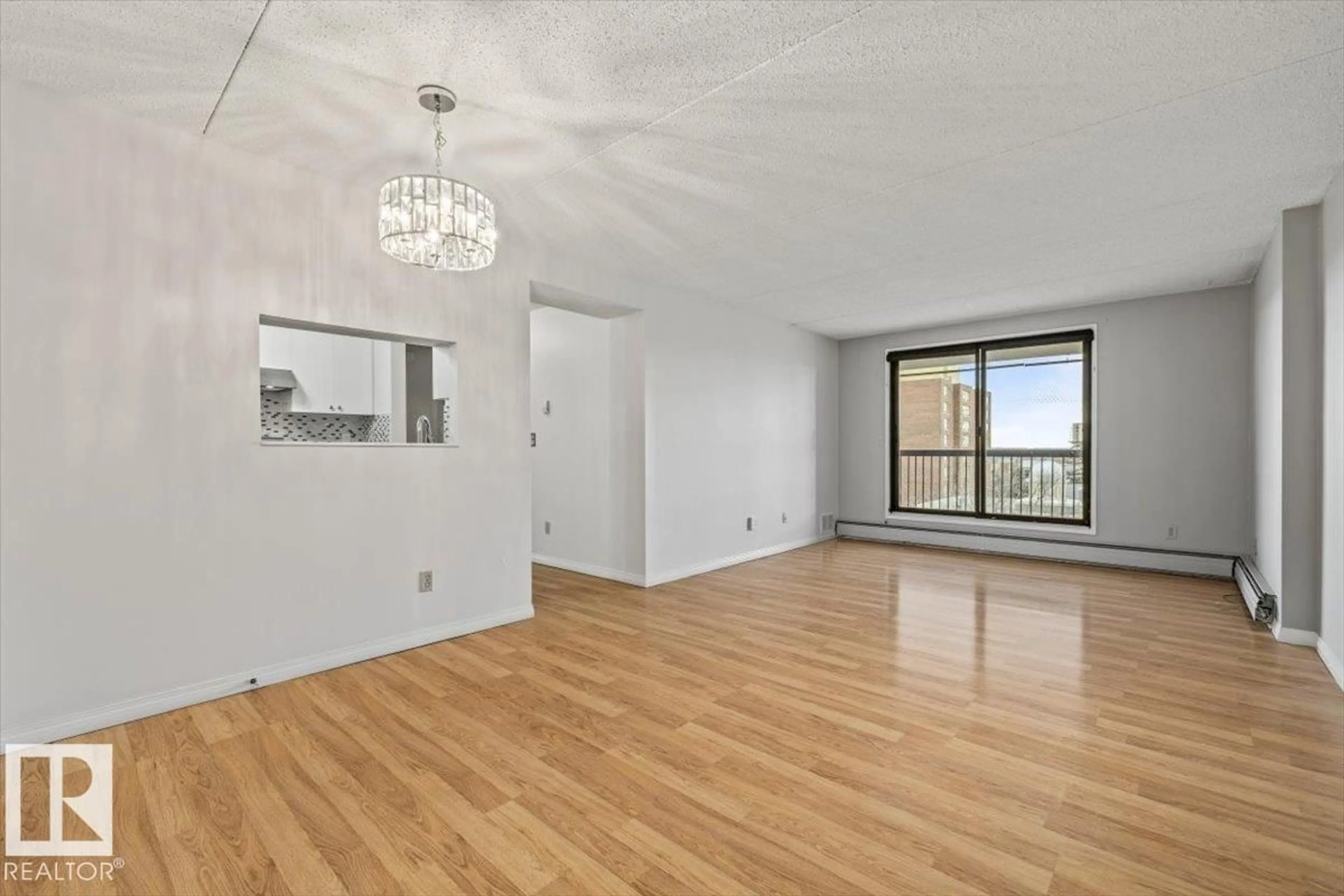 A pic of a room for 703 - 9917 110 ST, Edmonton Alberta T5K2N4