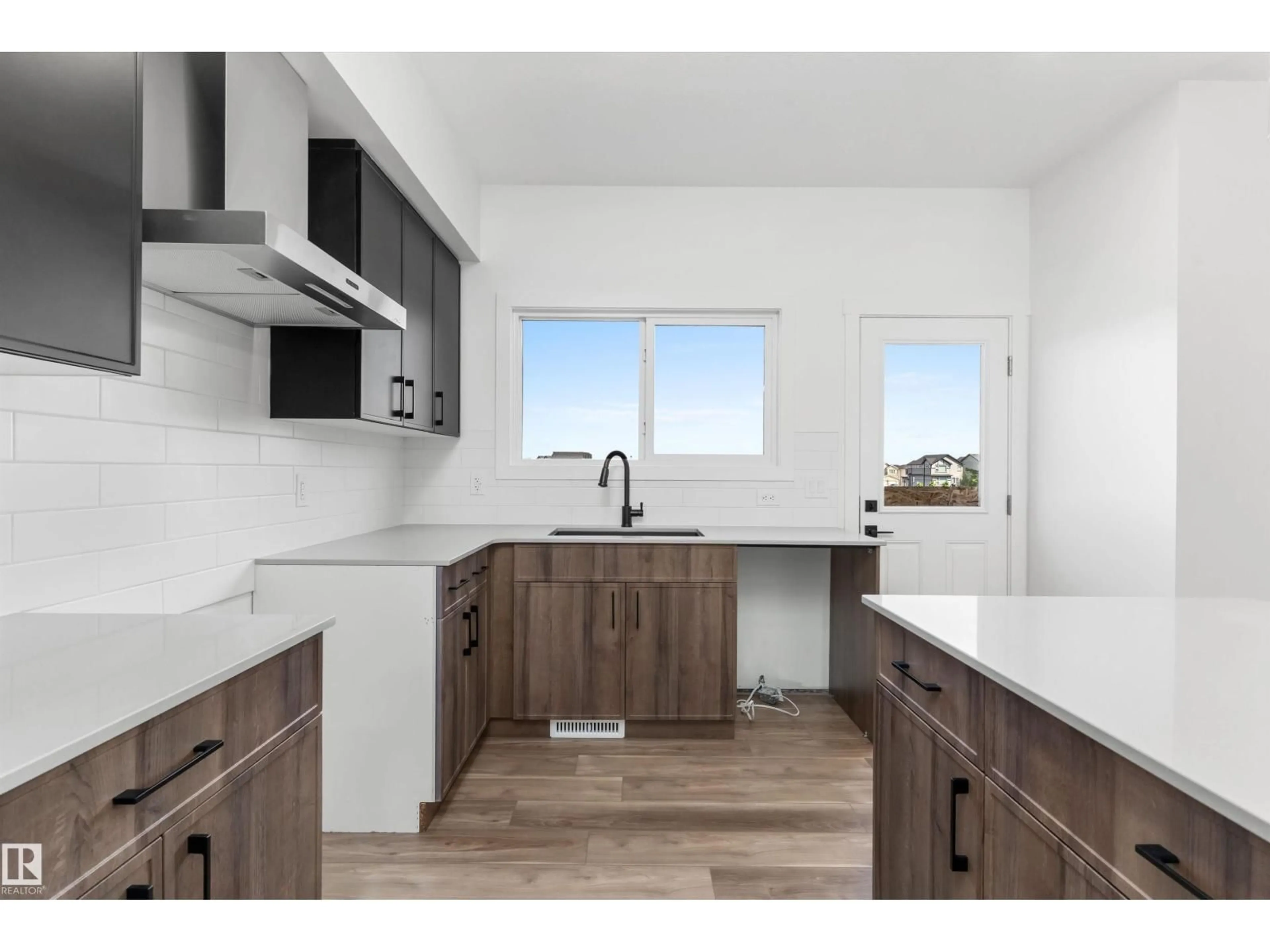 Open concept kitchen, unknown for 4568 CHEGWIN WD, Edmonton Alberta T6W5X3