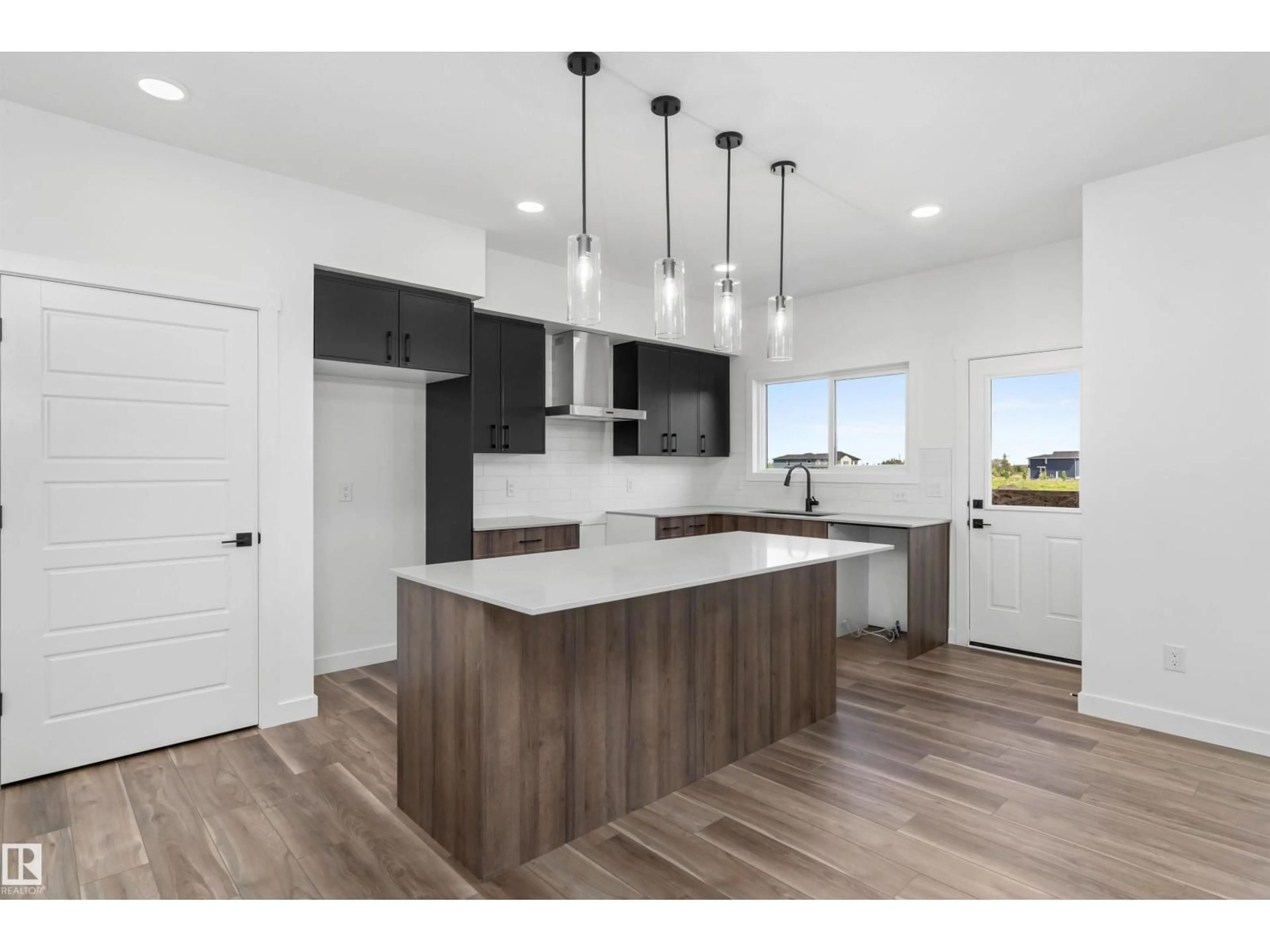 Open concept kitchen, unknown for 4568 CHEGWIN WD, Edmonton Alberta T6W5X3