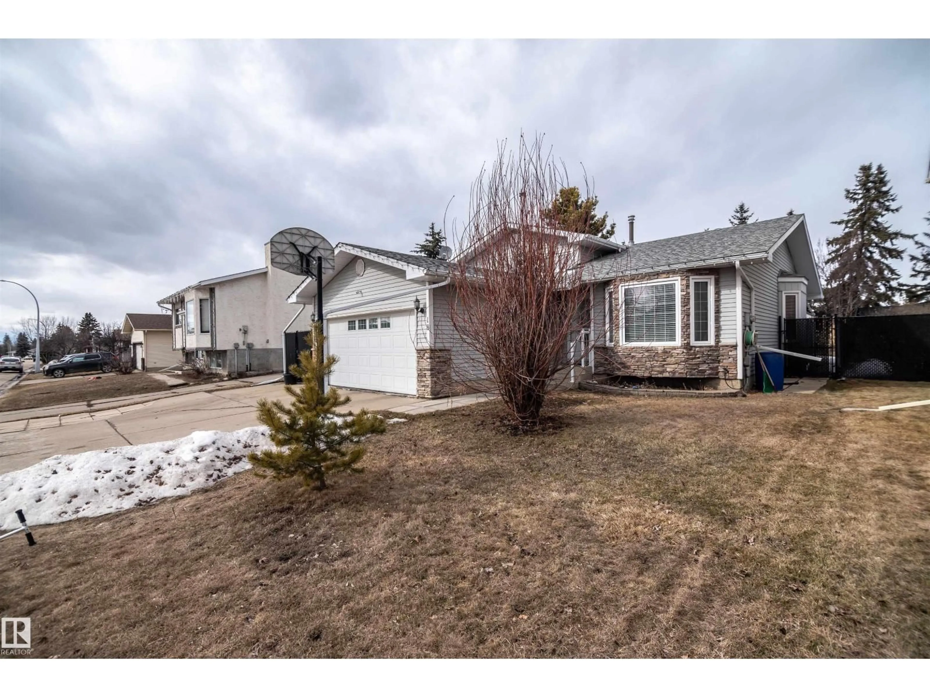 Unknown for 18 MATHIAS AV, Spruce Grove Alberta T7X2S2