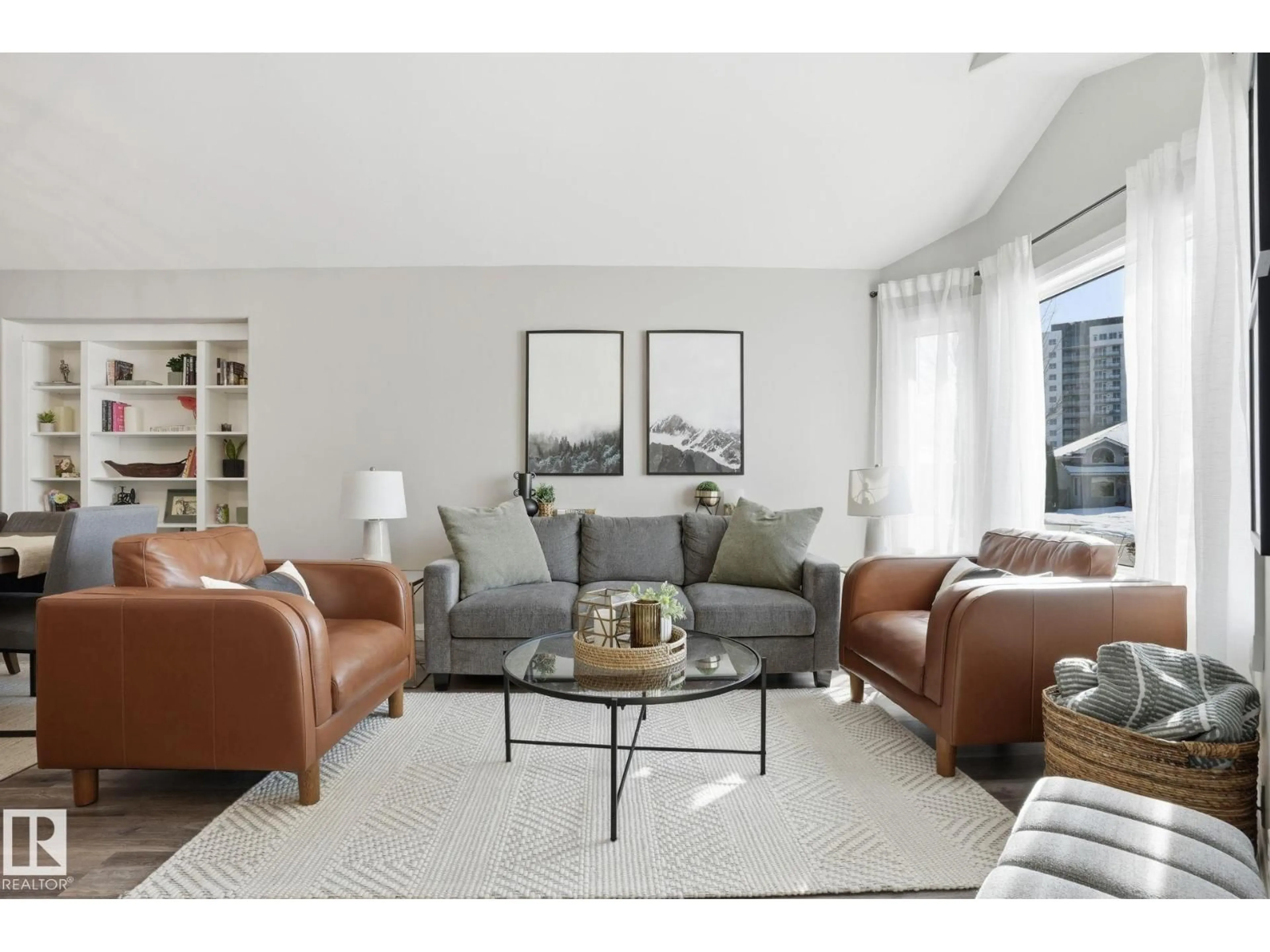 Living room with furniture, unknown for 12 EVERGREEN DR, St. Albert Alberta T8N6E3