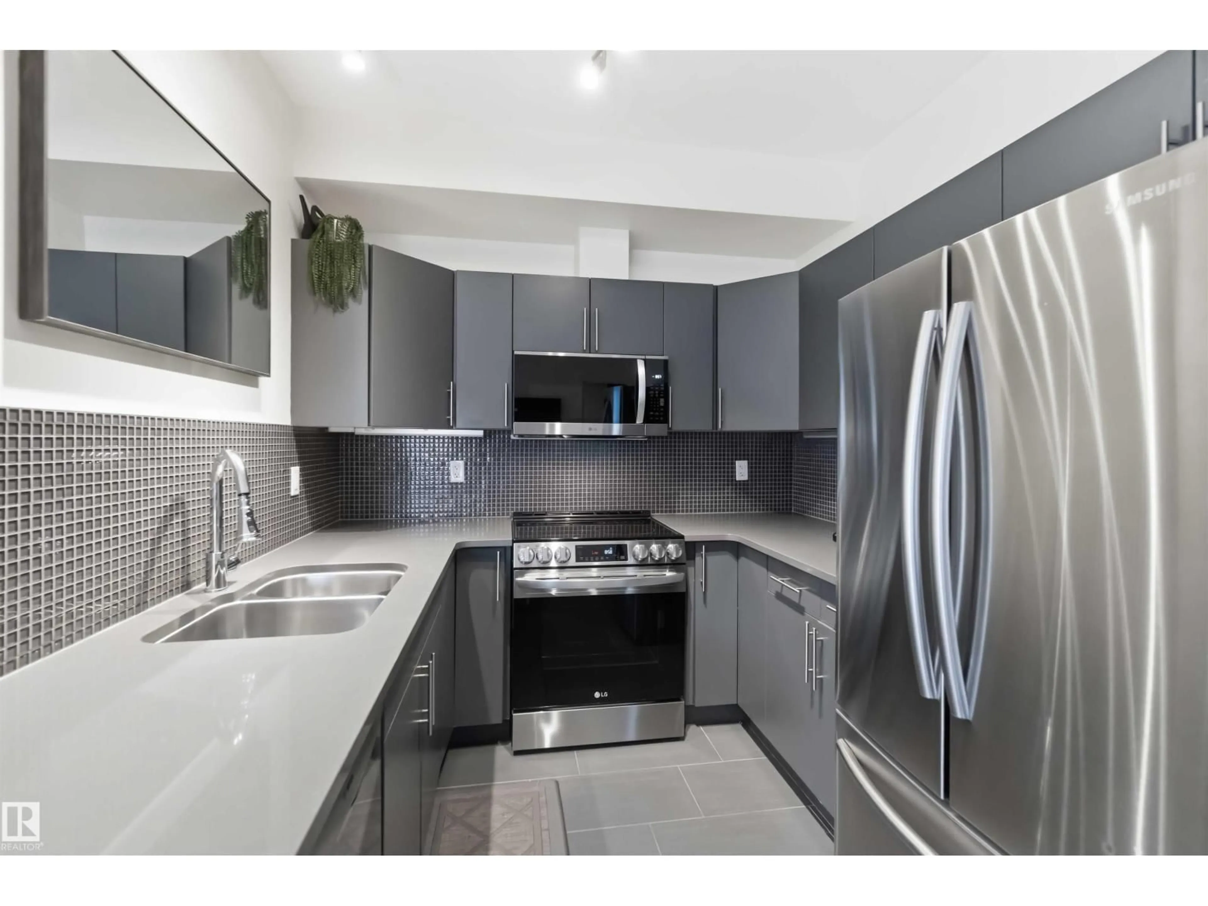 Standard kitchen, ceramic/tile floor for #114 - 10611 117 ST NW, Edmonton Alberta T5H0G6