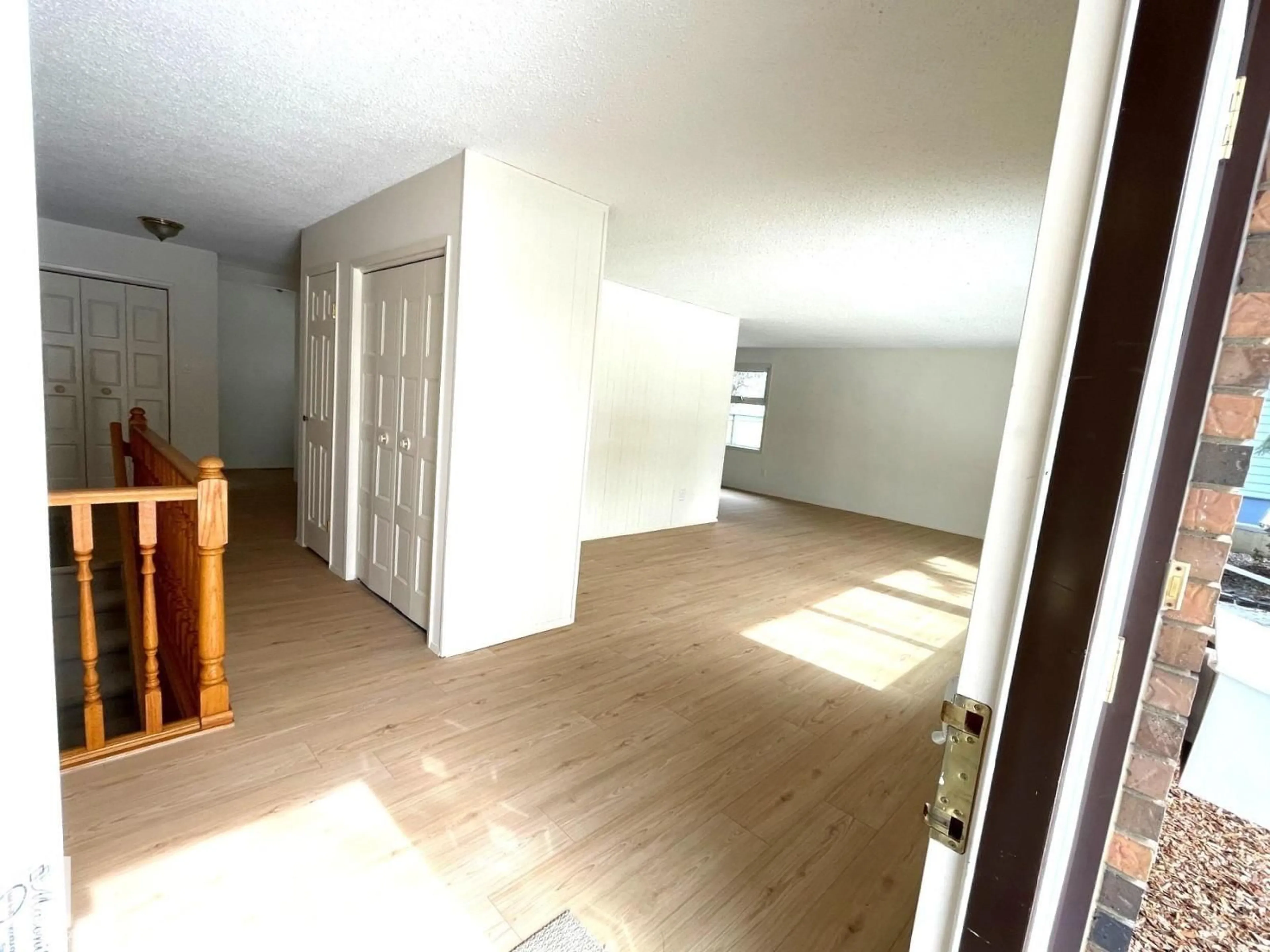 A pic of a room for 44 ARLINGTON DR, St. Albert Alberta T8N2V5