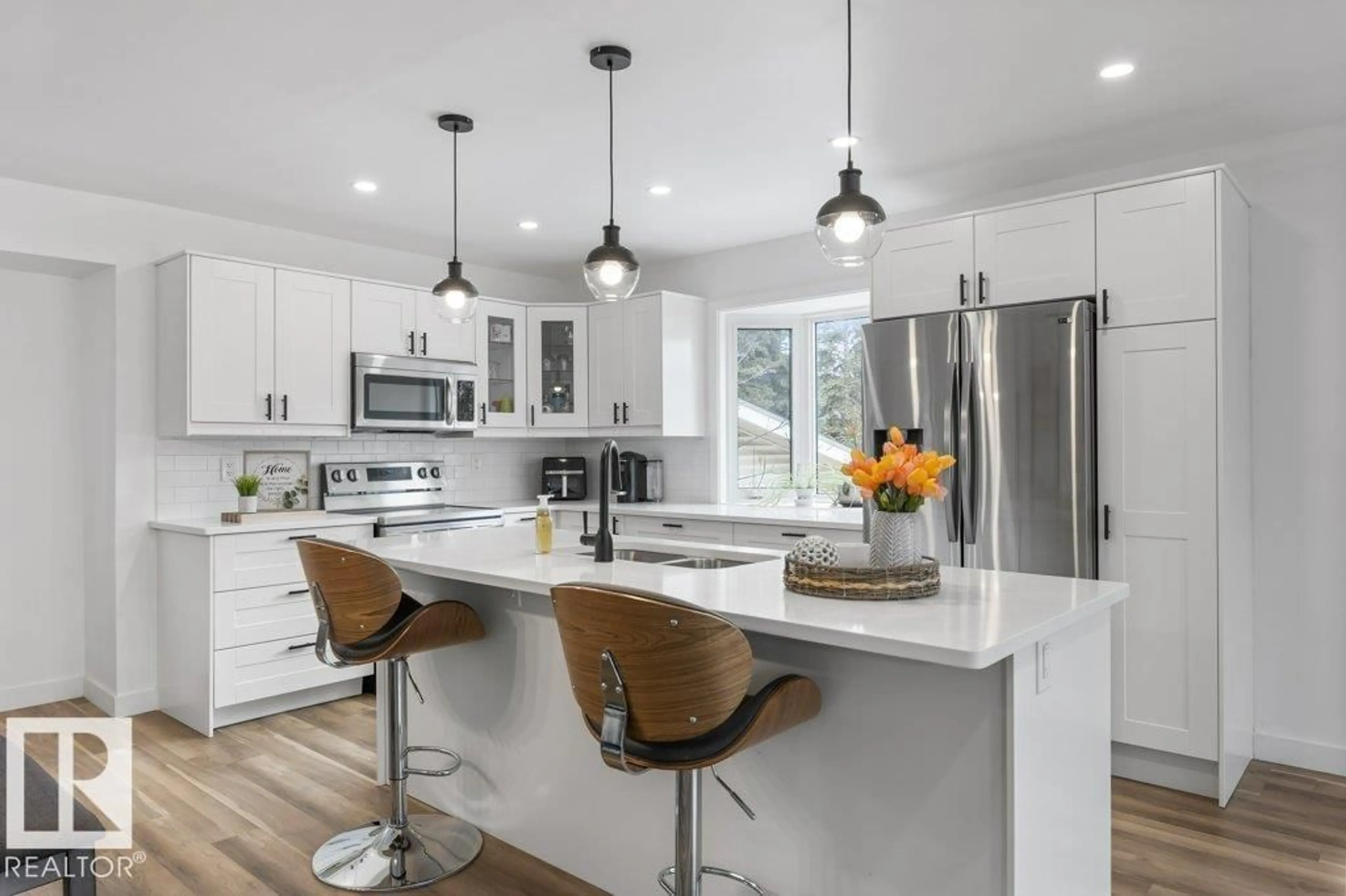 Open concept kitchen, unknown for 12 ABEL PL, St. Albert Alberta T8N2Z5