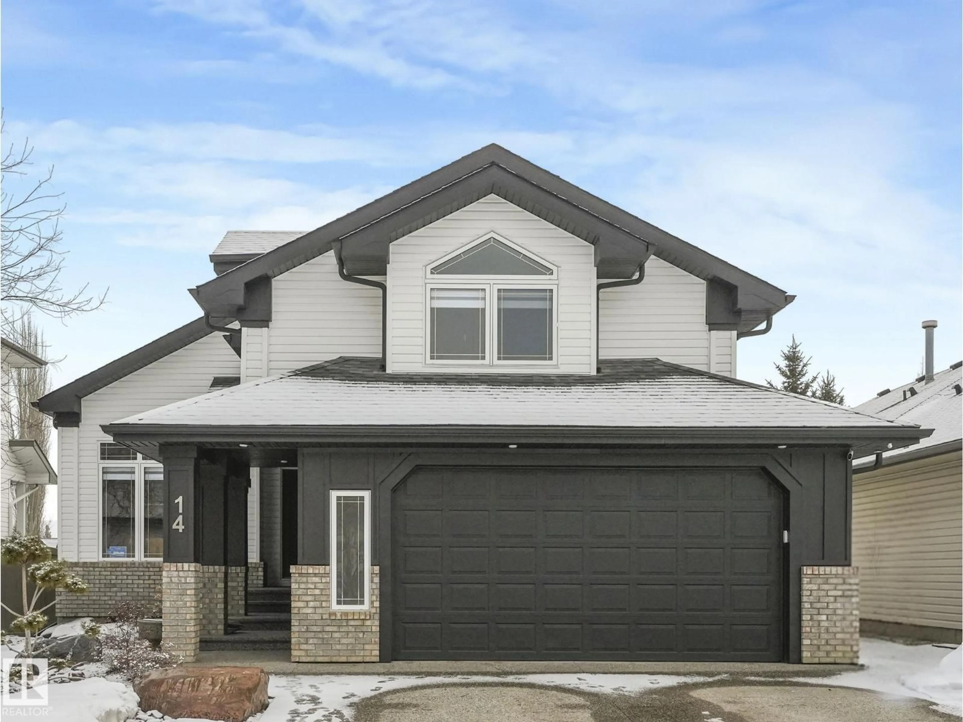 Home with vinyl exterior material, street for 14 ELDON CO, St. Albert Alberta T8N6Z5