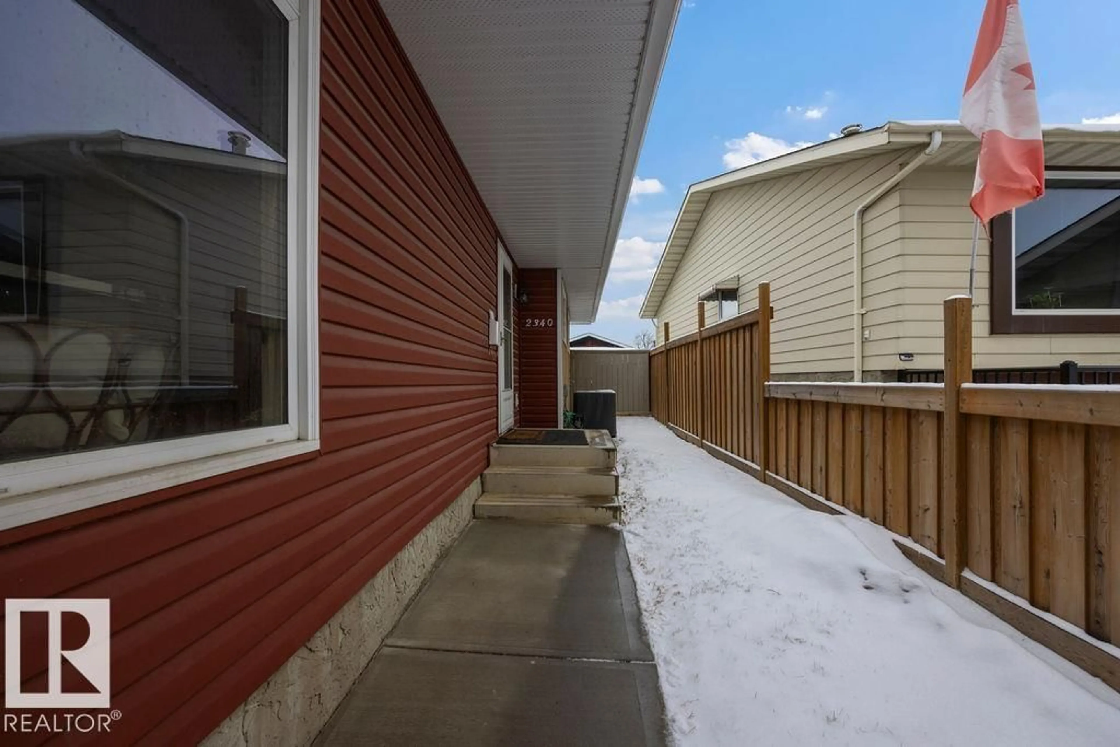 Patio, street for 2340 138 AV, Edmonton Alberta T5Y1C2