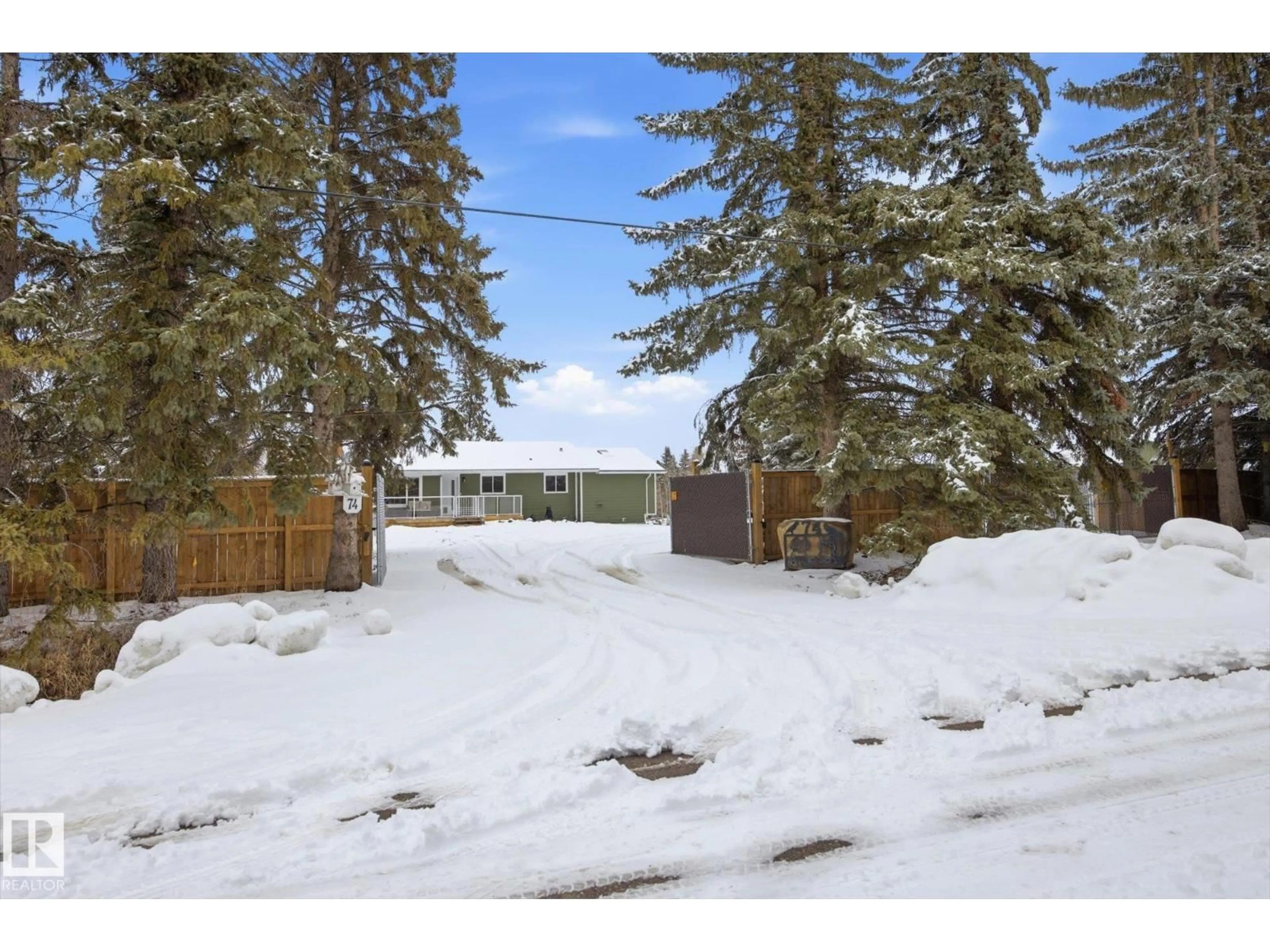 A pic from outside/outdoor area/front of a property/back of a property/a pic from drone, mountain view for 74 53151 RGE ROAD 222, Rural Strathcona County Alberta T8E2J8