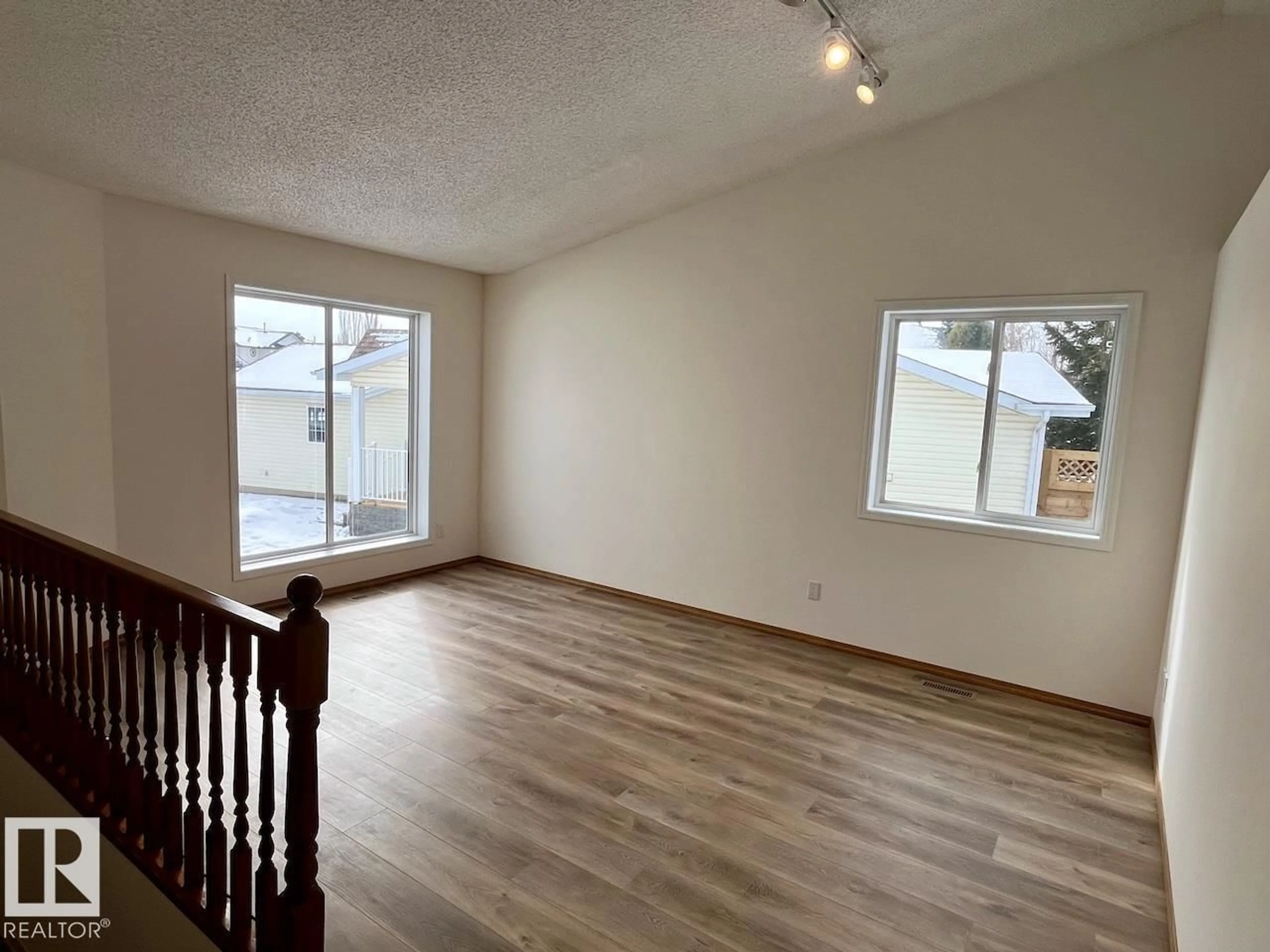 A pic of a room for 450 BRECKENRIDGE LN, Edmonton Alberta T5T6E2
