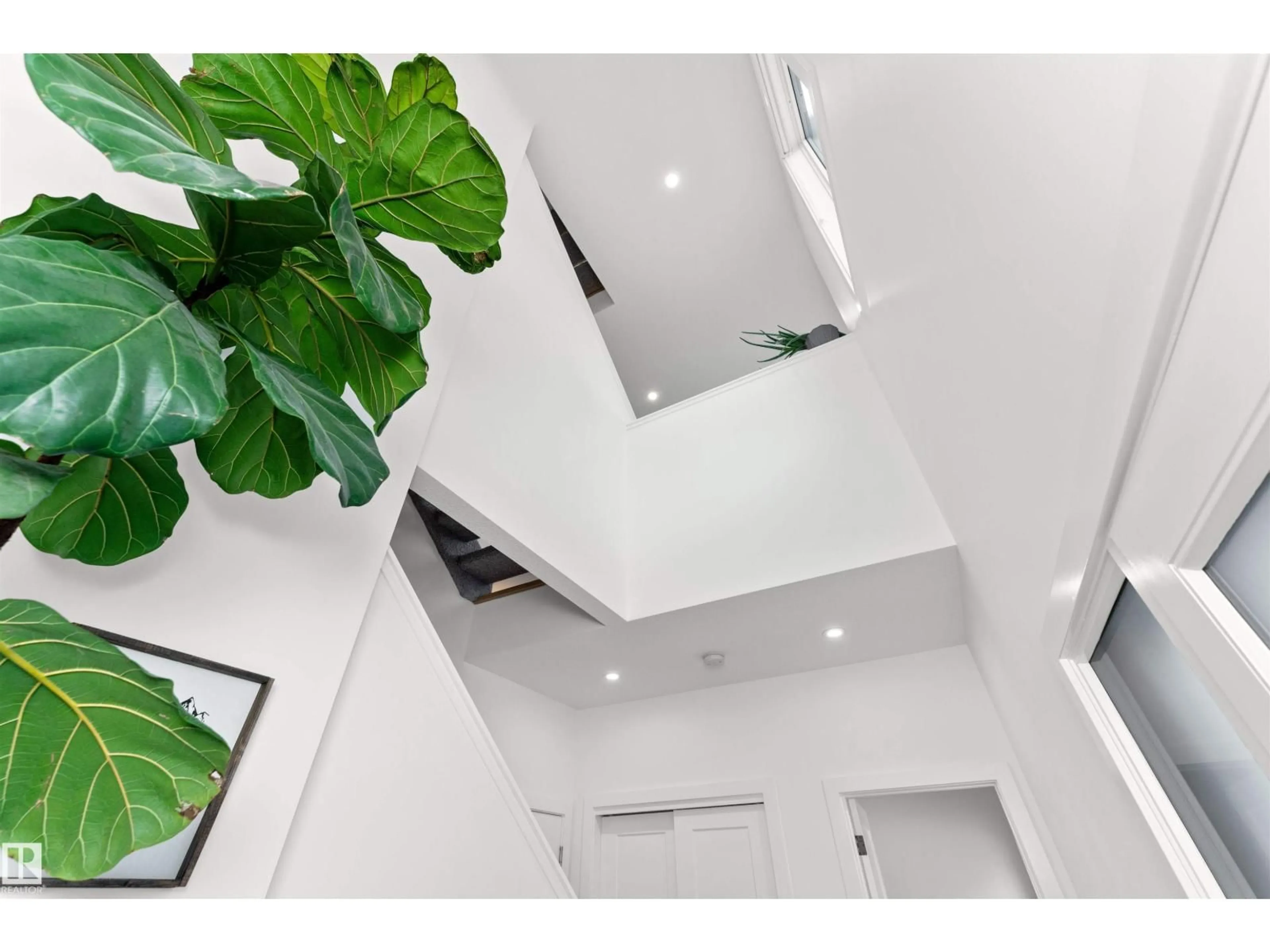 Unknown for 5 - 56 RONDEAU DR, St. Albert Alberta T8N7X8