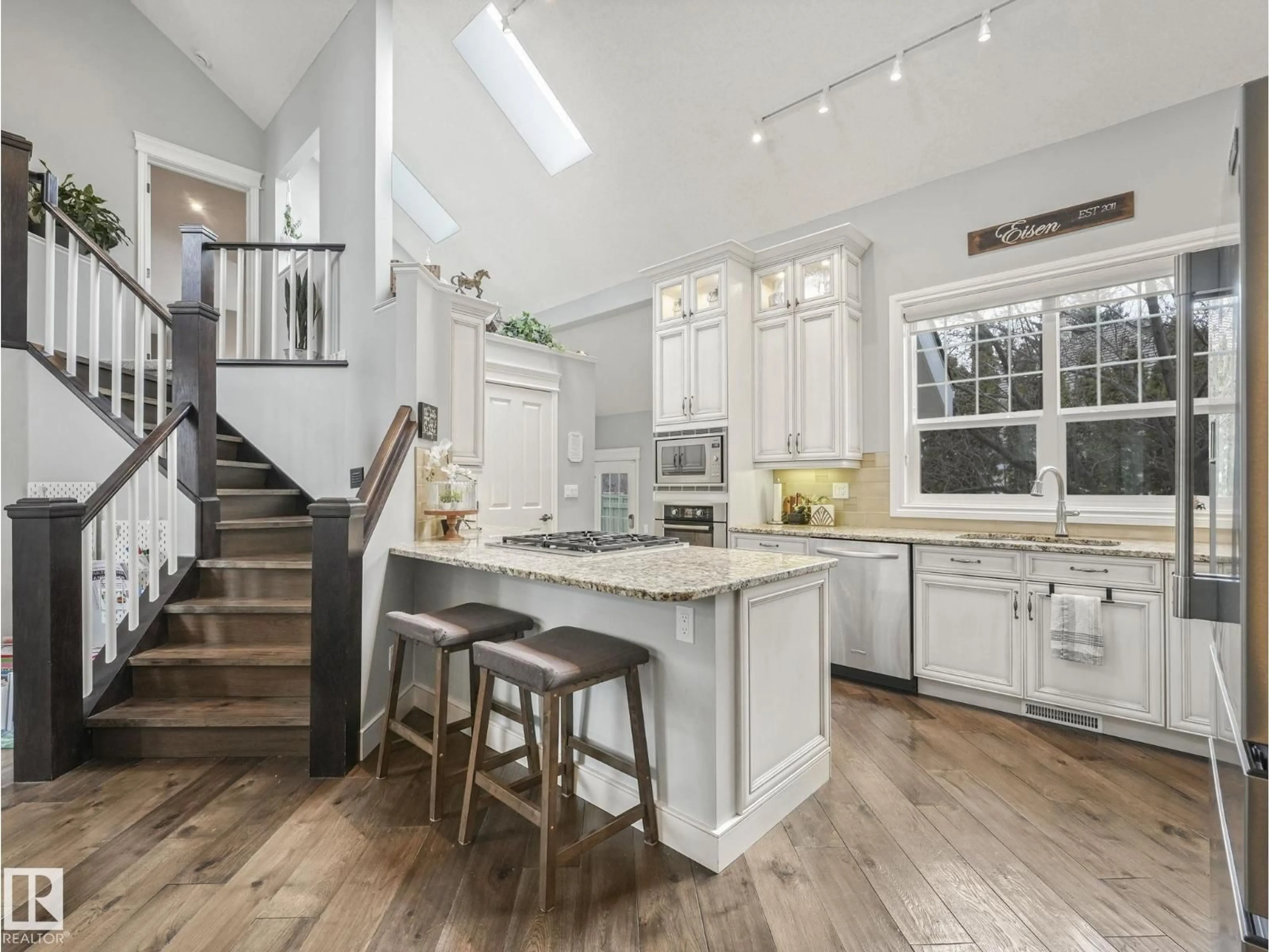 Open concept kitchen, unknown for 110 WEAVER DR, Edmonton Alberta T6M2J3