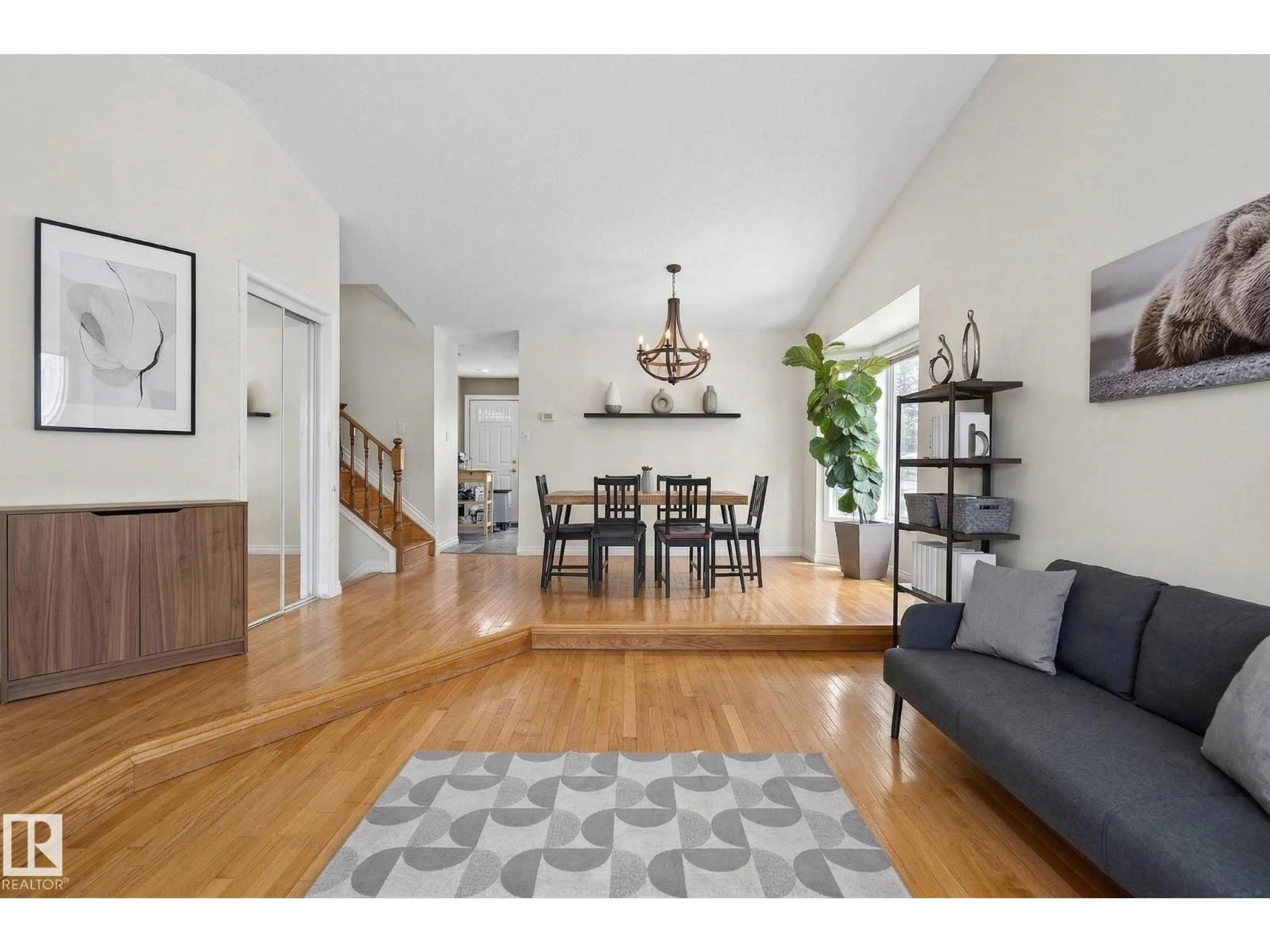 Unknown for 4 DORSET PL, St. Albert Alberta T8N5L8