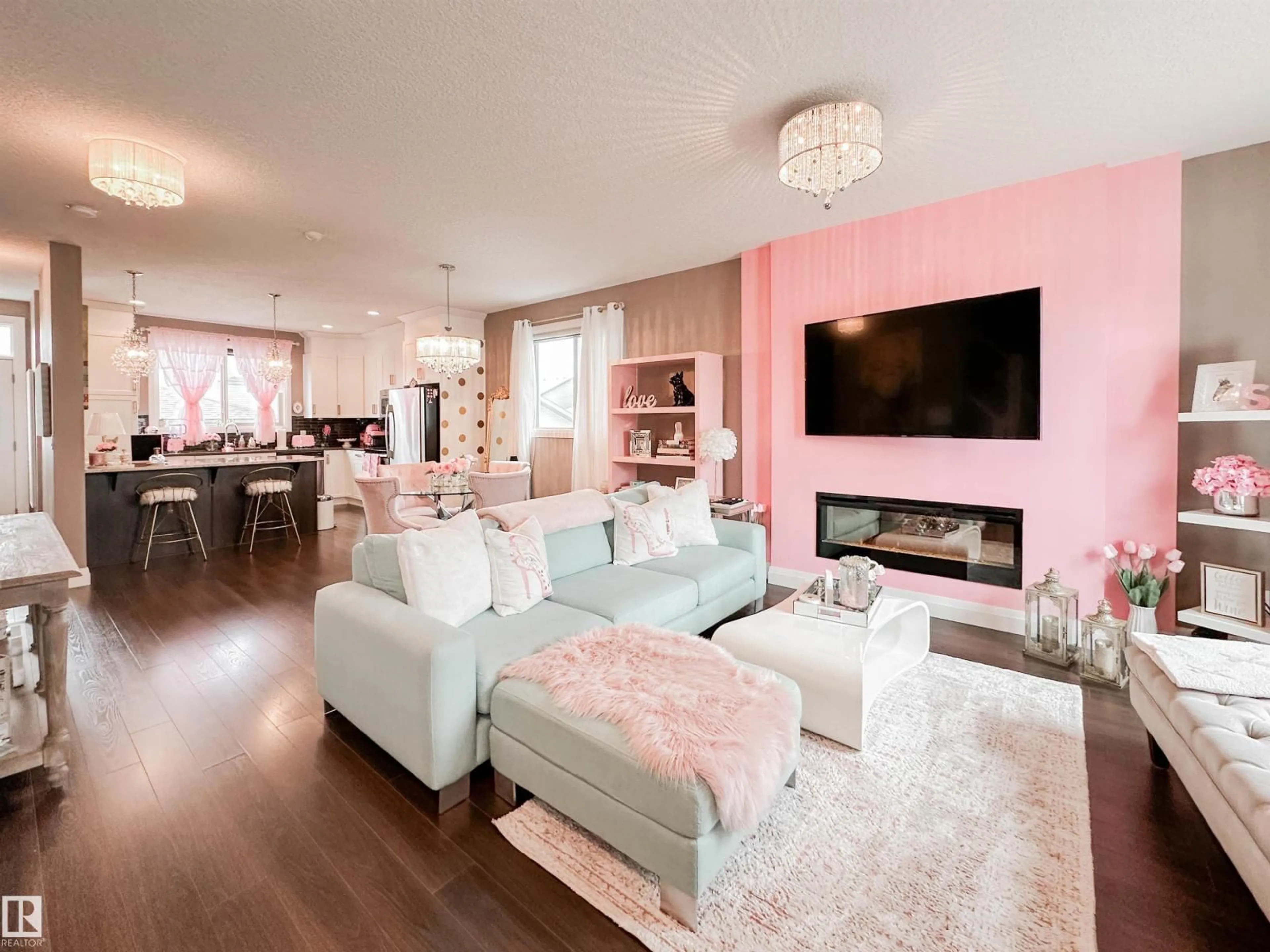 Living room with furniture, unknown for 91 GREENBURY BV, Spruce Grove Alberta T7X0M4