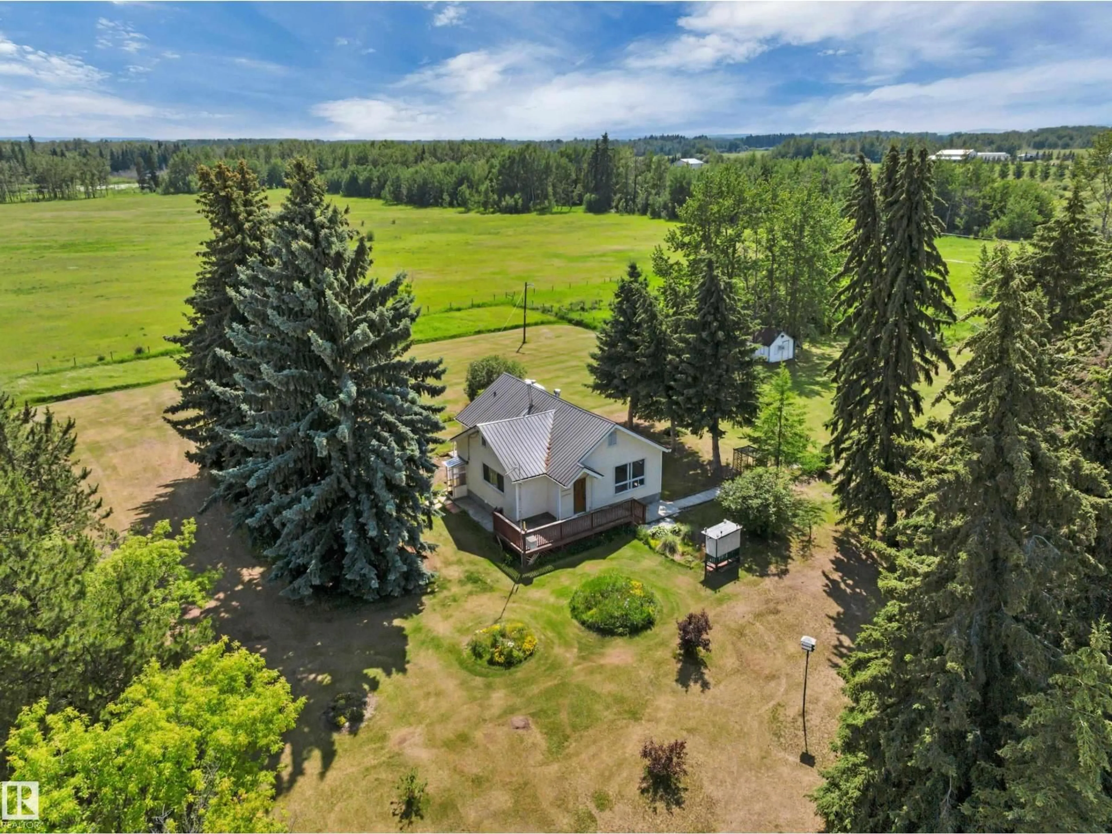 A pic from outside/outdoor area/front of a property/back of a property/a pic from drone, unknown for 2137 TWP ROAD 490, Rural Leduc County Alberta T0C2P0