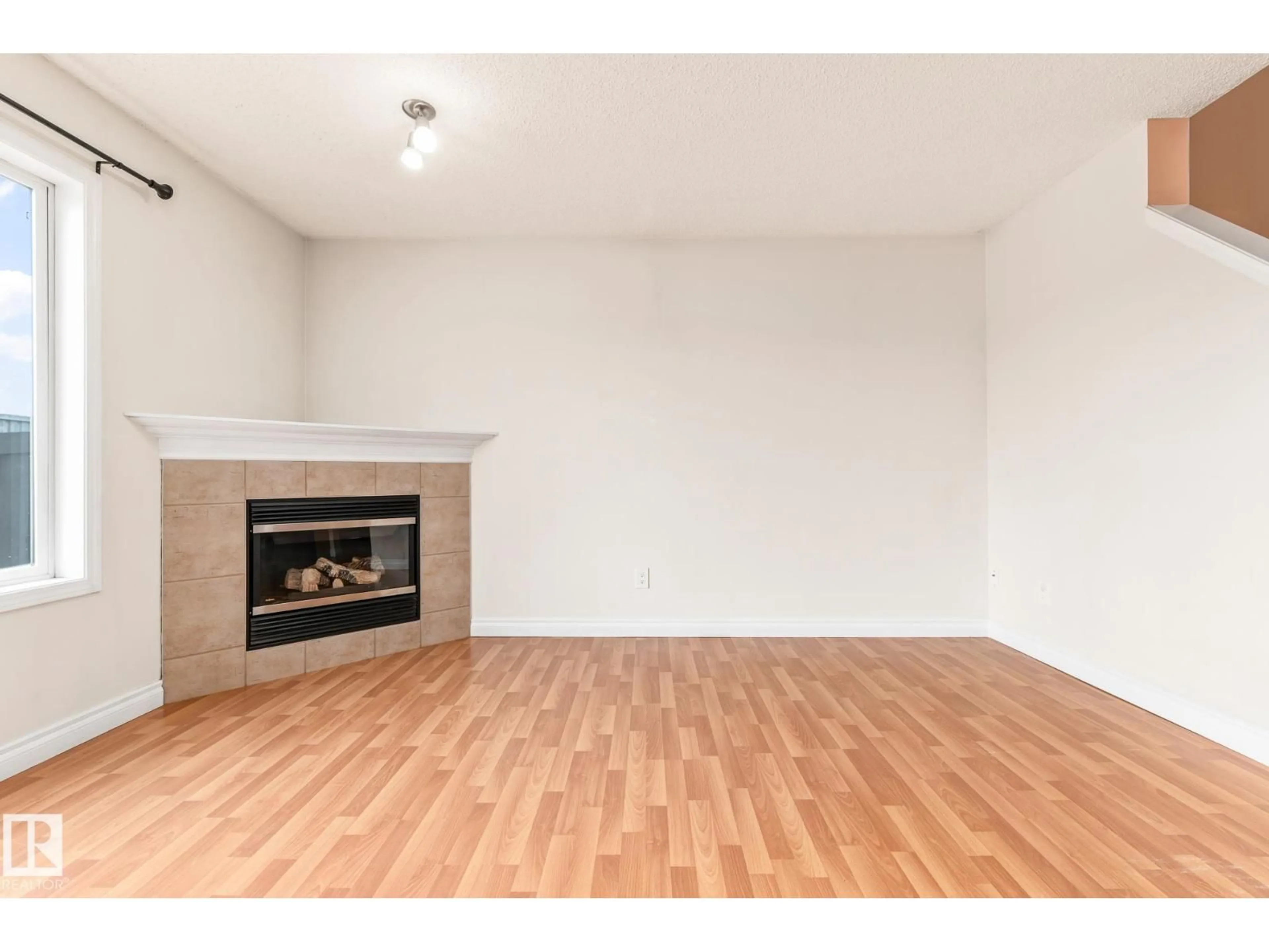 A pic of a room for #41 - 2021 GRANTHAM CO, Edmonton Alberta T5T6V7