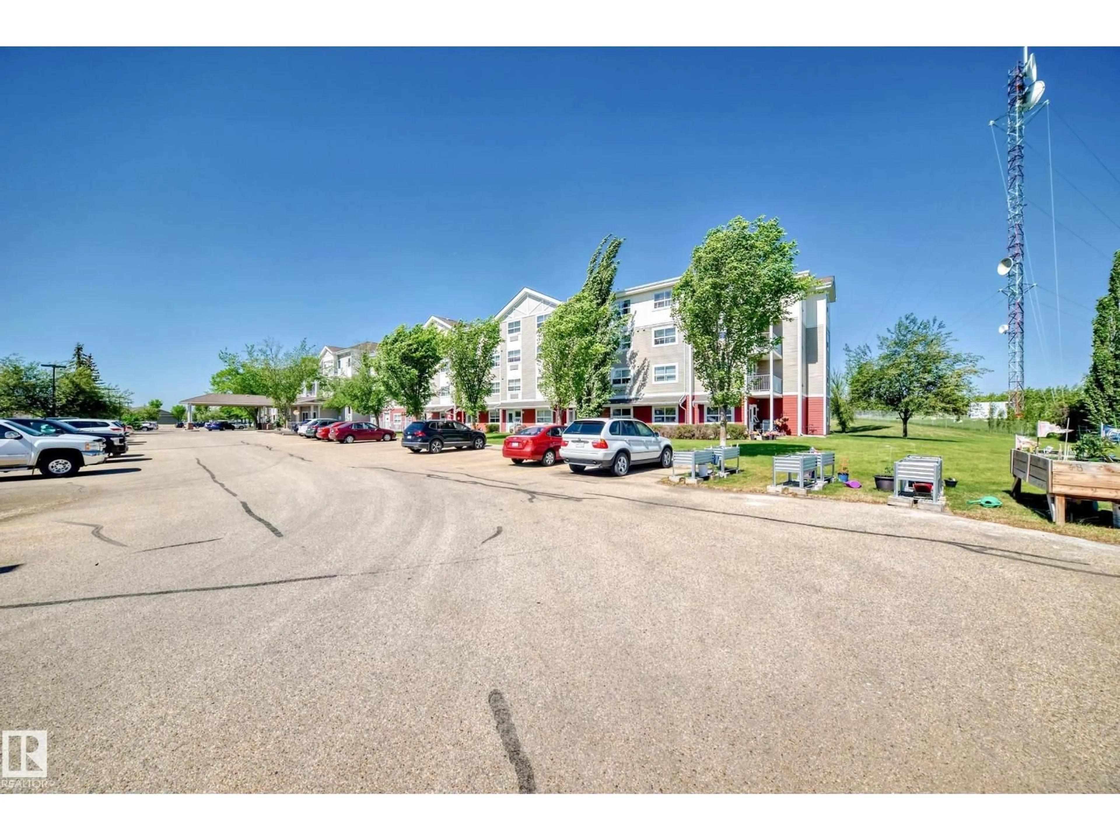 Unknown for 8802 SOUTHFORT, Fort Saskatchewan Alberta T8L4R6