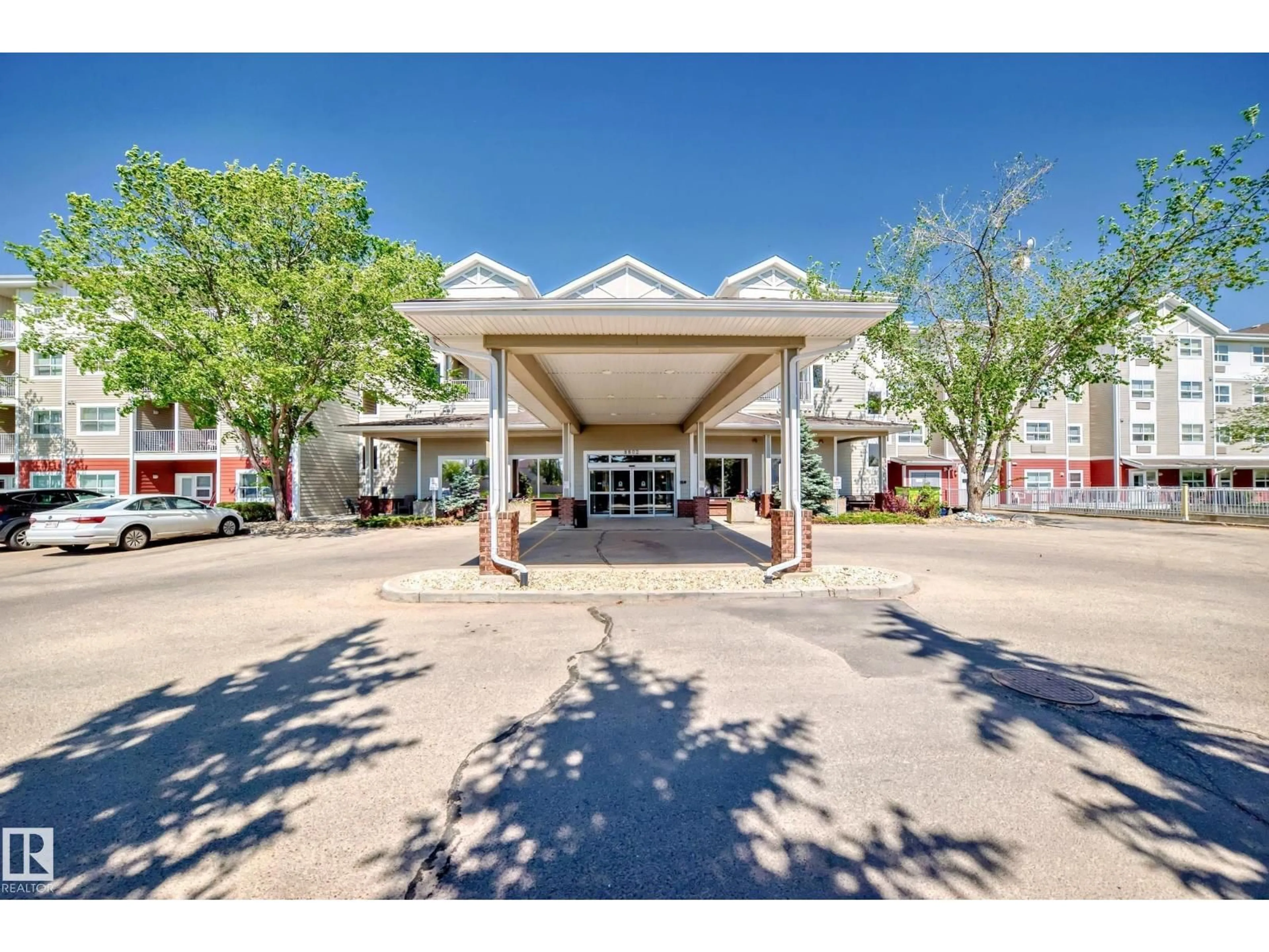 Unknown for 8802 SOUTHFORT, Fort Saskatchewan Alberta T8L4R6