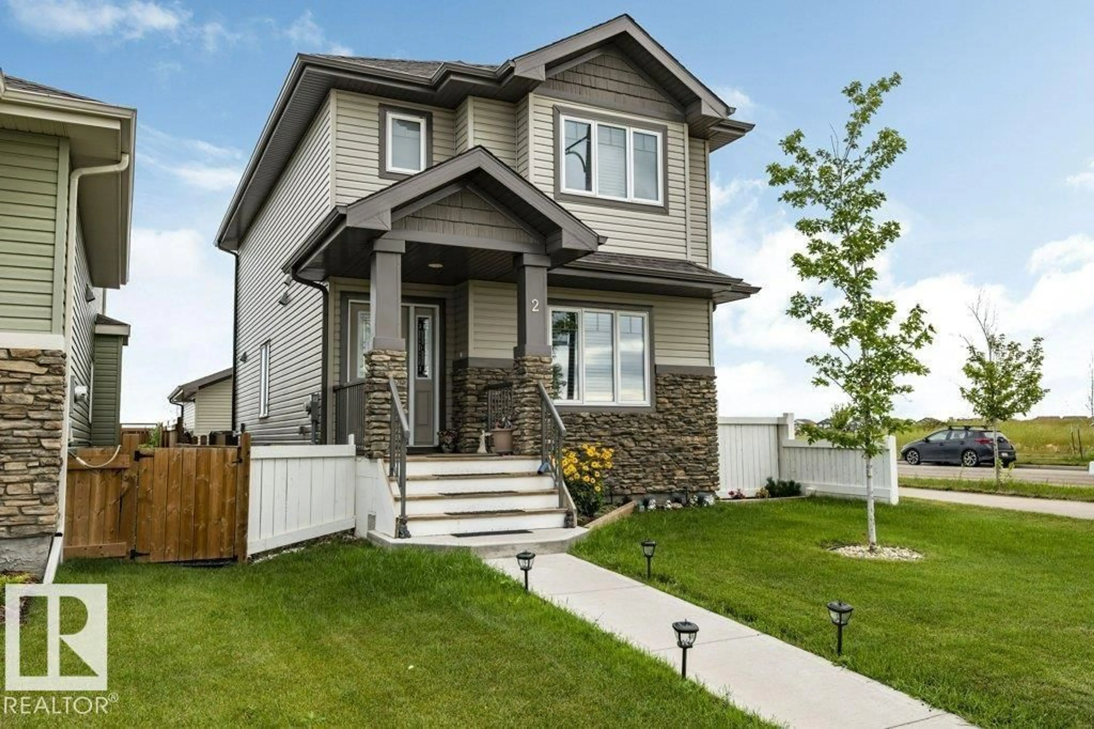 Home with vinyl exterior material, street for 2 WINGATE WY, Fort Saskatchewan Alberta T8L0W6