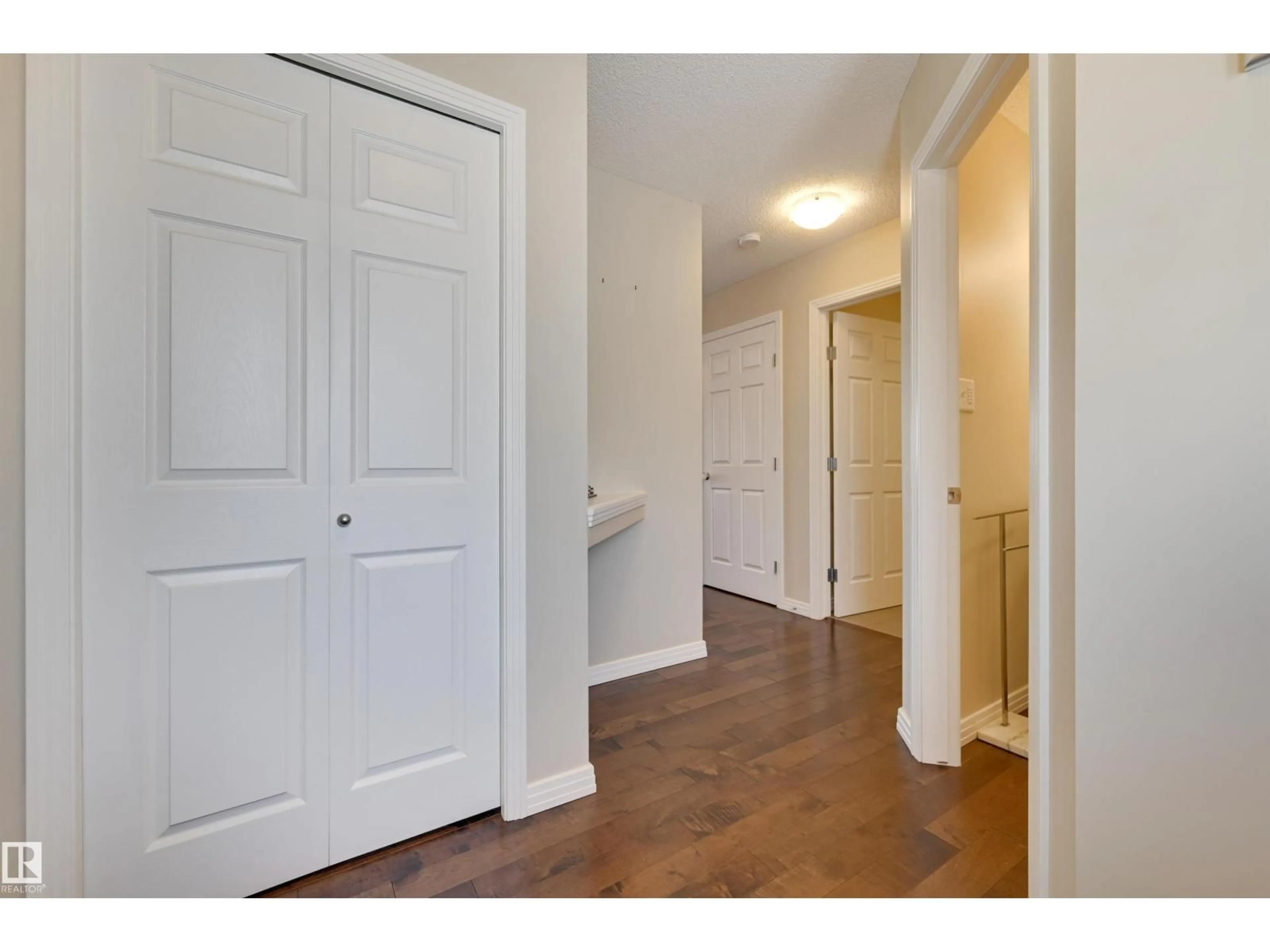 Indoor entryway for 1426 152 AV, Edmonton Alberta T5Y0Y7