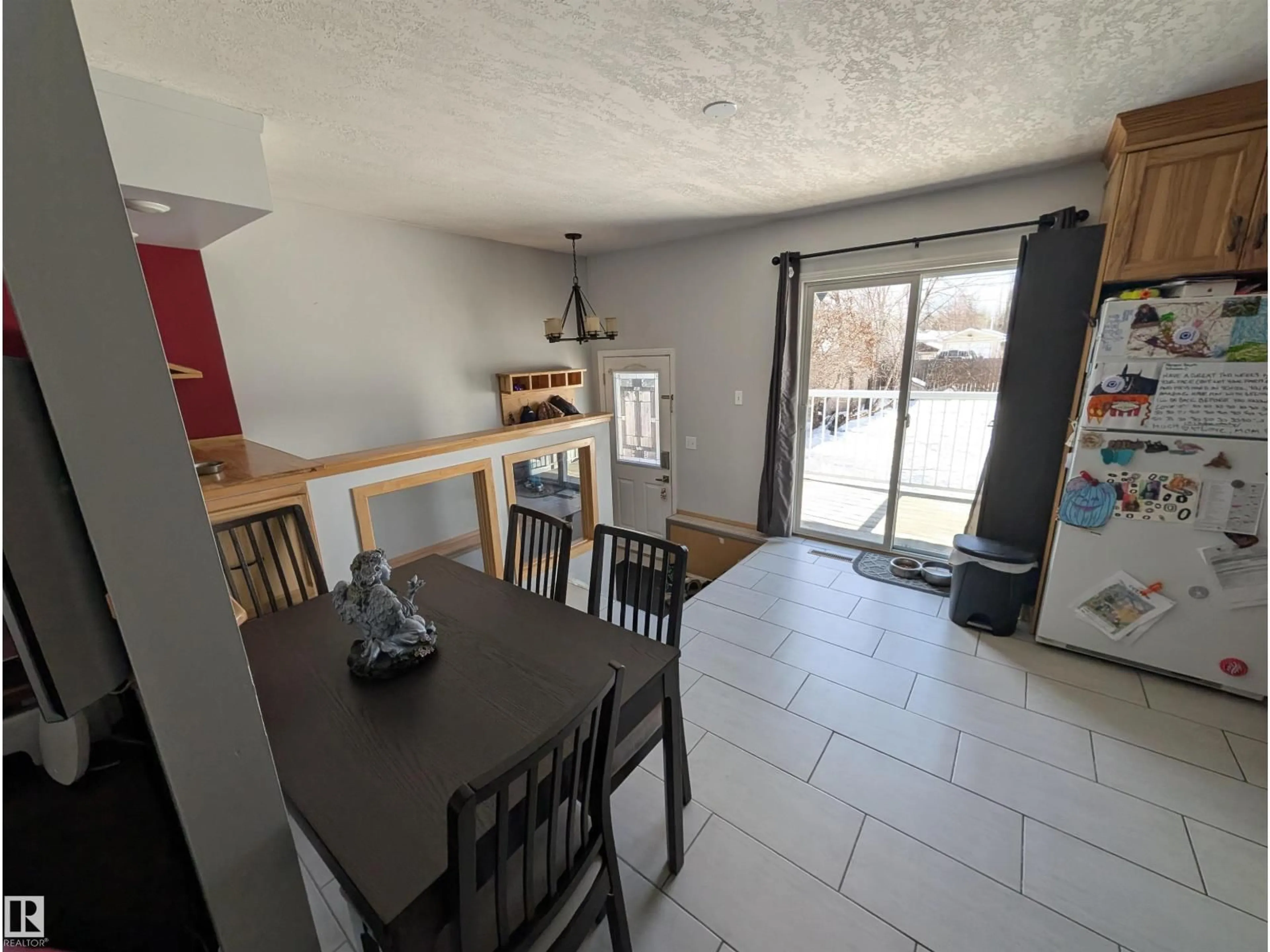 A pic of a room for 5524 47A ST, Whitecourt Alberta T7S1A4