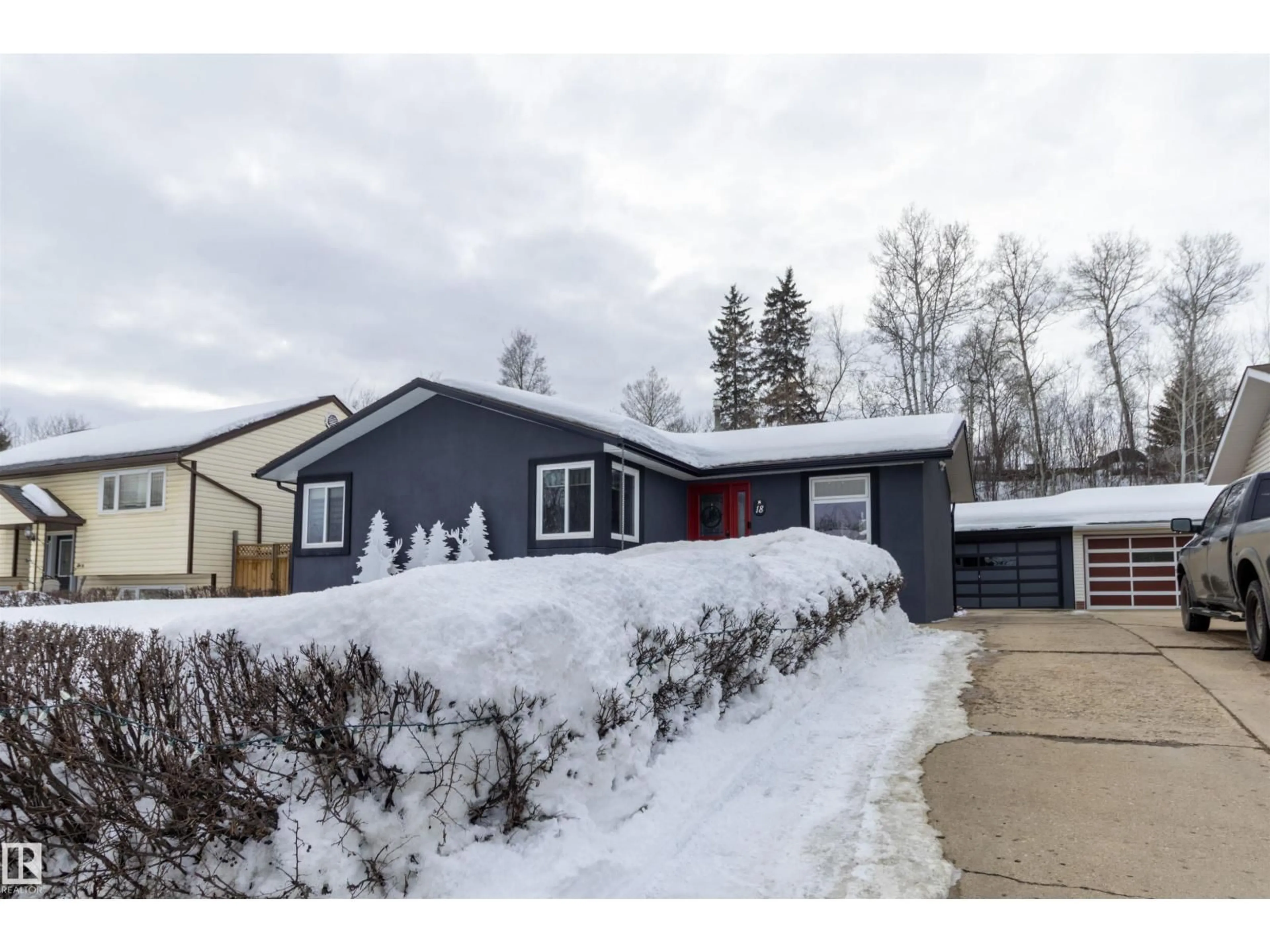 Unknown for 18 MOBERLY CR, Fort McMurray Alberta T9H1G9