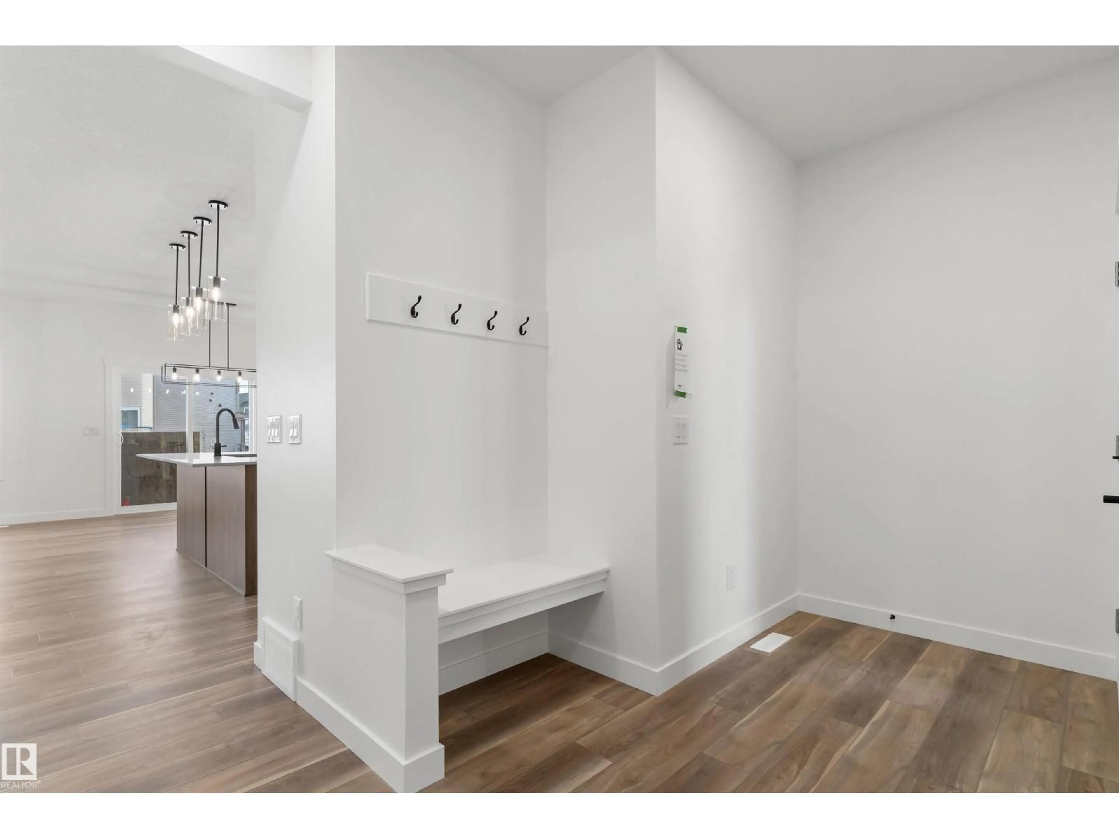 Indoor entryway for NW - 4023 207 ST, Edmonton Alberta T6M3G1