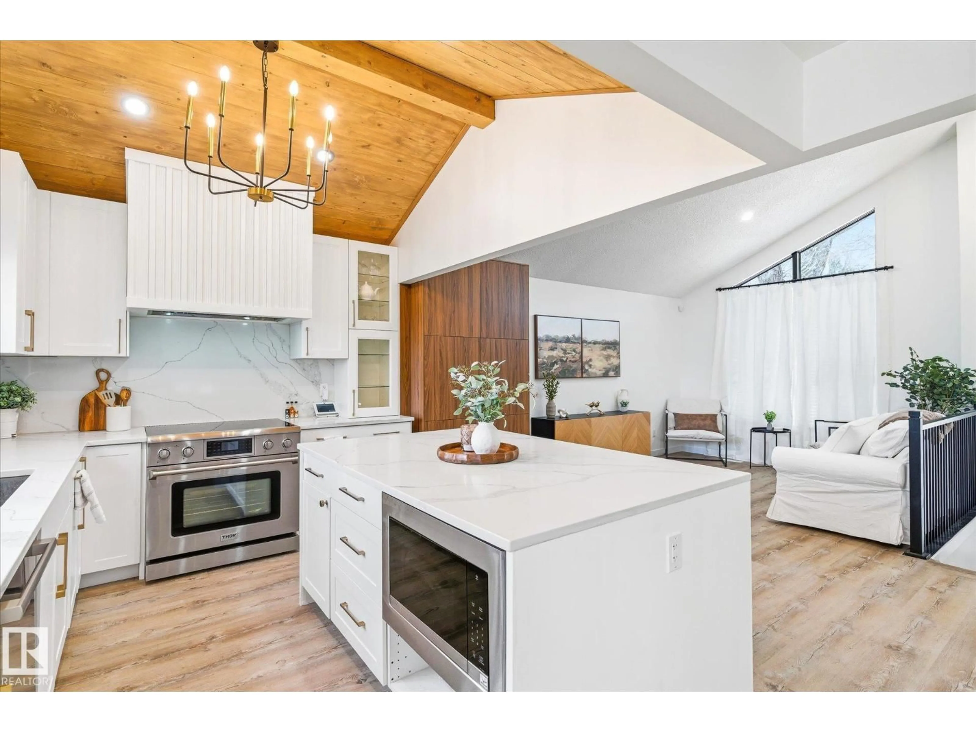 Open concept kitchen, unknown for 38 WOODCREST AV, St. Albert Alberta T8N3H5