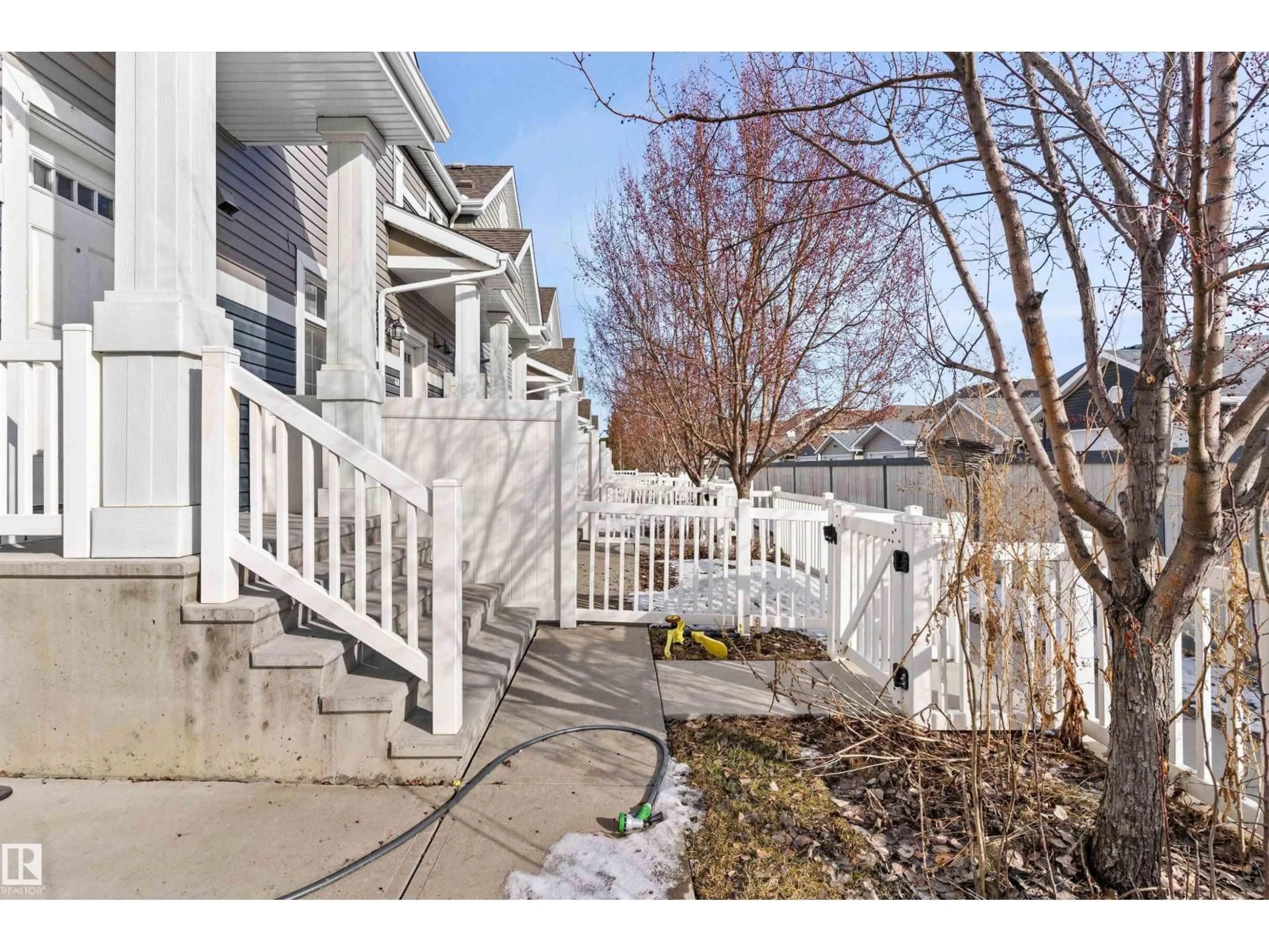 Unknown for 9151 - 49 SHAW WY, Edmonton Alberta T6X1W7