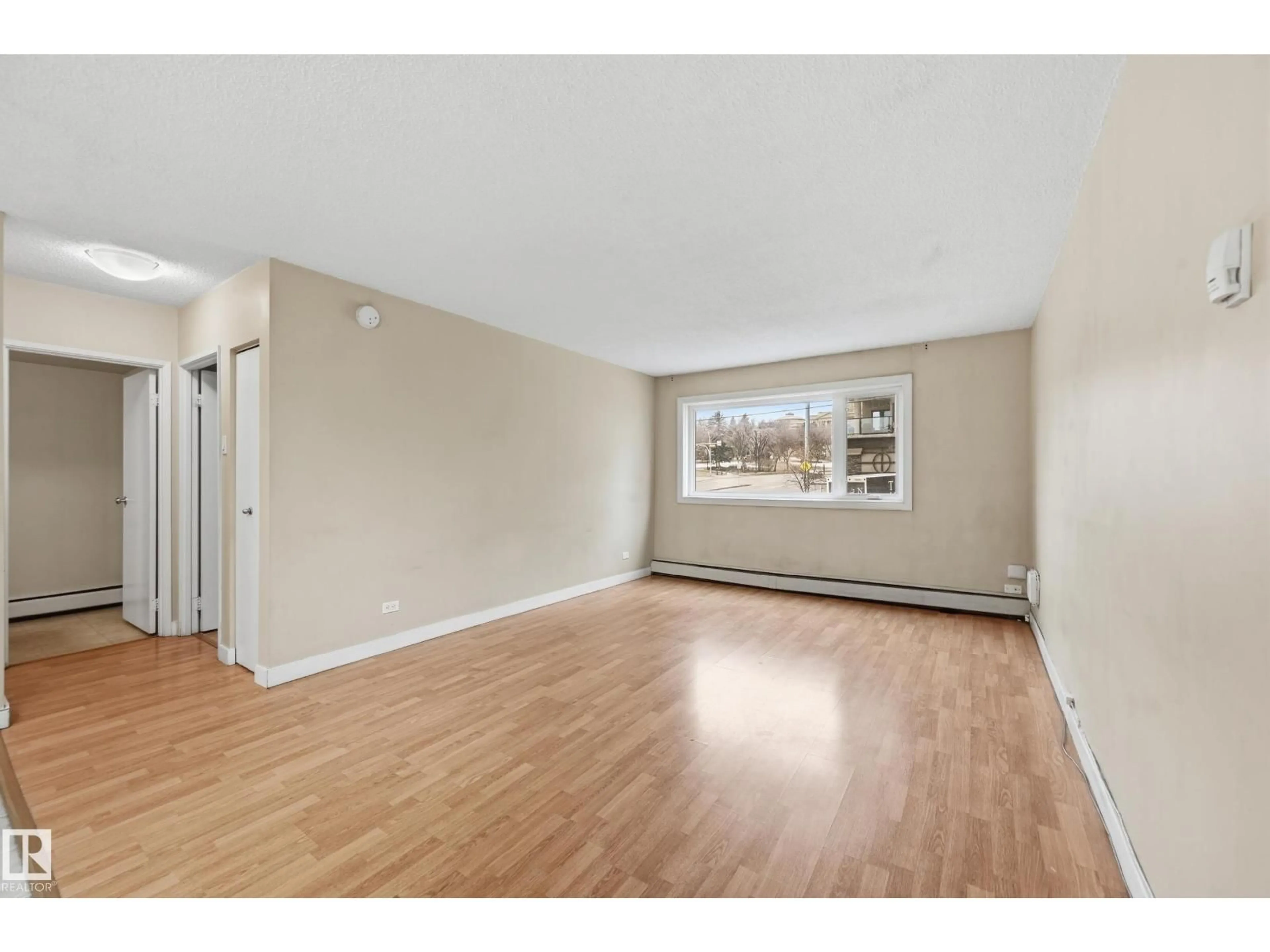 A pic of a room for #209 - 9710 105 ST NW, Edmonton Alberta T5K1A4