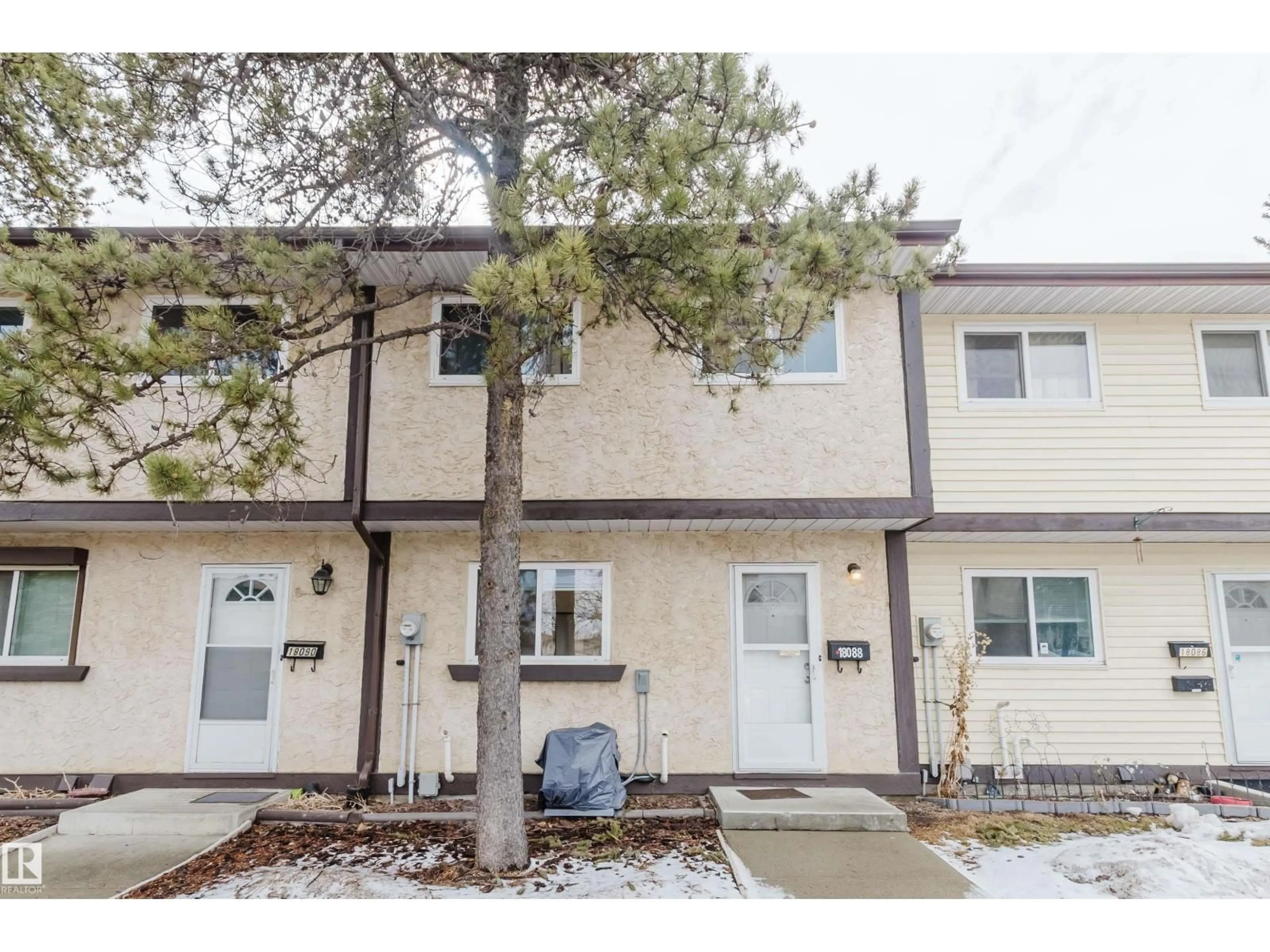 Unknown for 18088 93 AV NW, Edmonton Alberta T5T1Y1