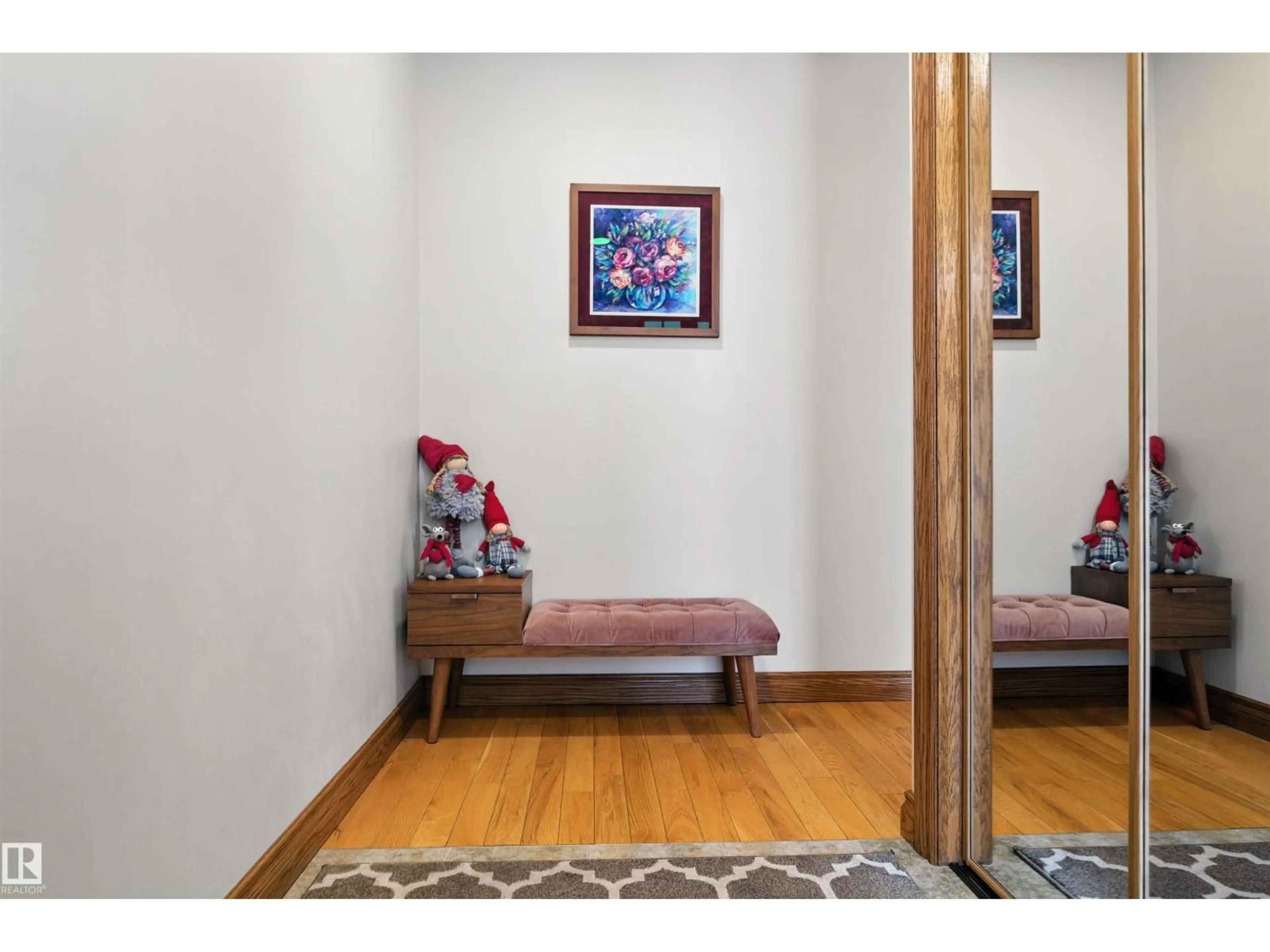 Indoor entryway for NW - 4632 151 ST, Edmonton Alberta T6H5N8