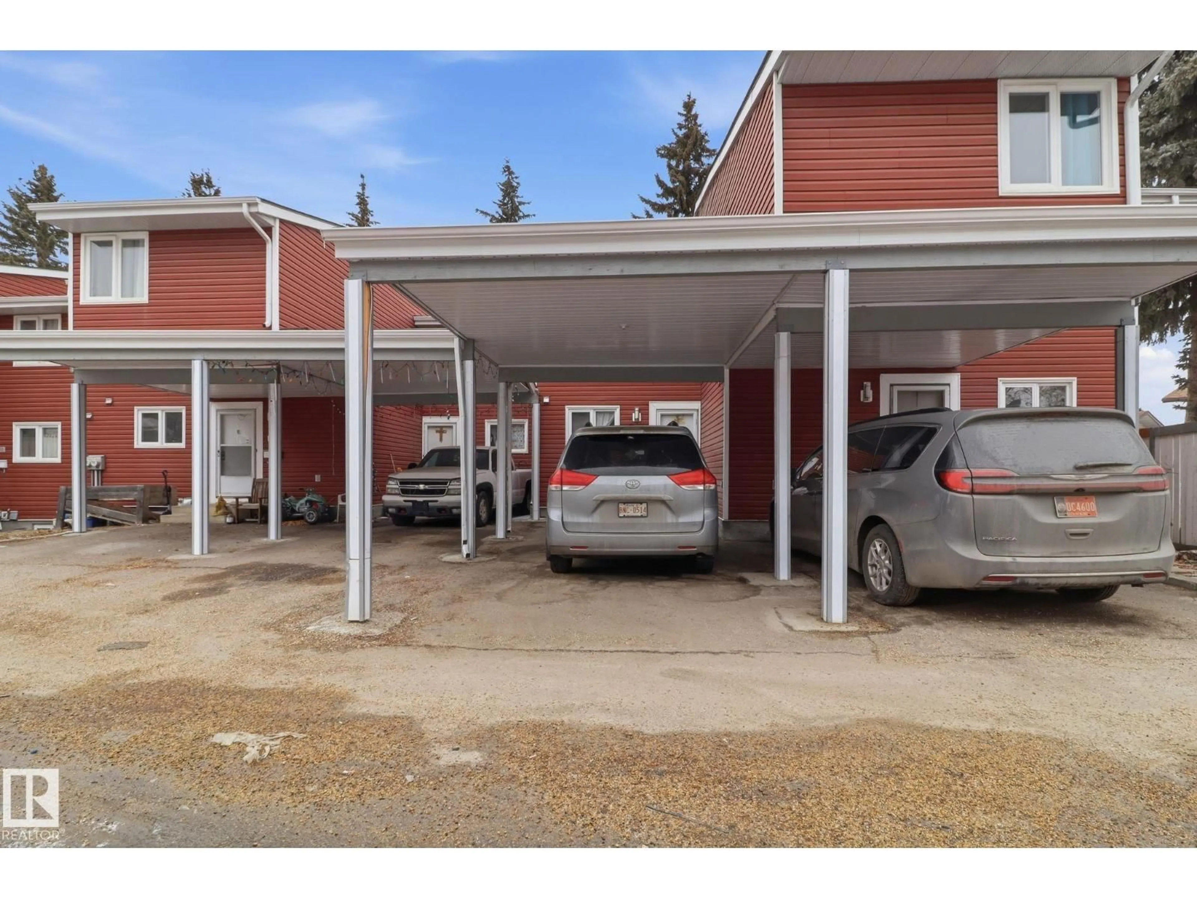 Indoor garage for 53 - 1904 48 ST, Edmonton Alberta T6L5H3