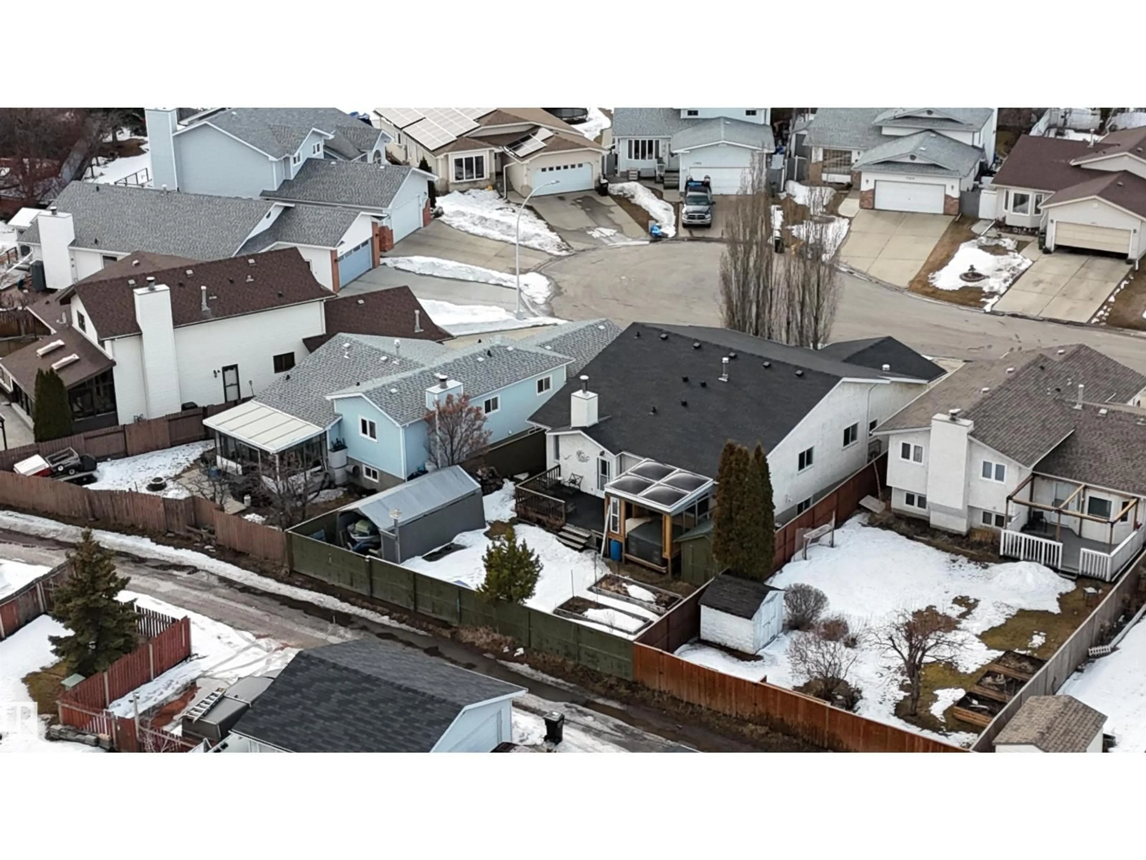 A pic from outside/outdoor area/front of a property/back of a property/a pic from drone, city buildings view from balcony for NW - 17819 91A ST, Edmonton Alberta T5Z2L2