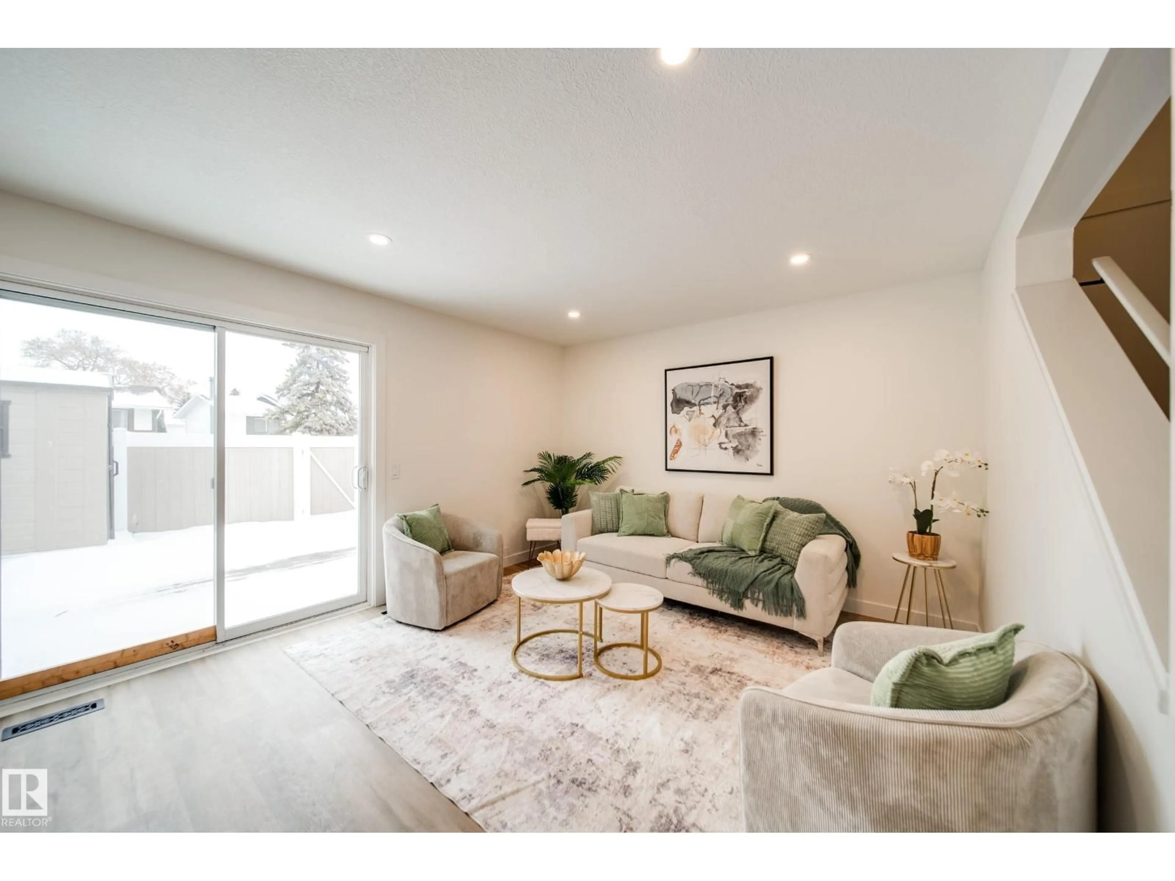 Living room with furniture, unknown for 125 WOODBOROUGH WY, Edmonton Alberta T5Y1N2